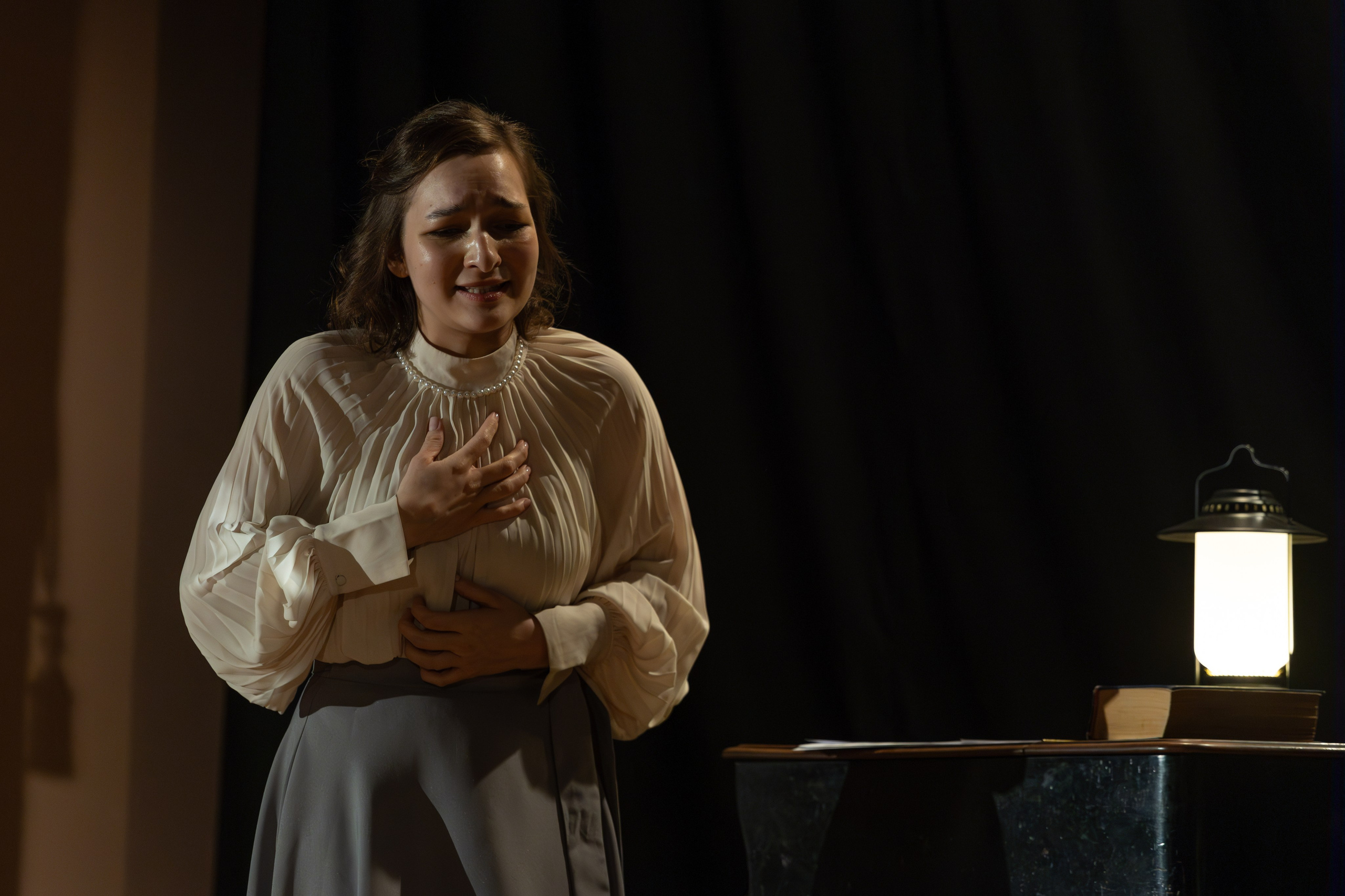 Театр. Photomantis