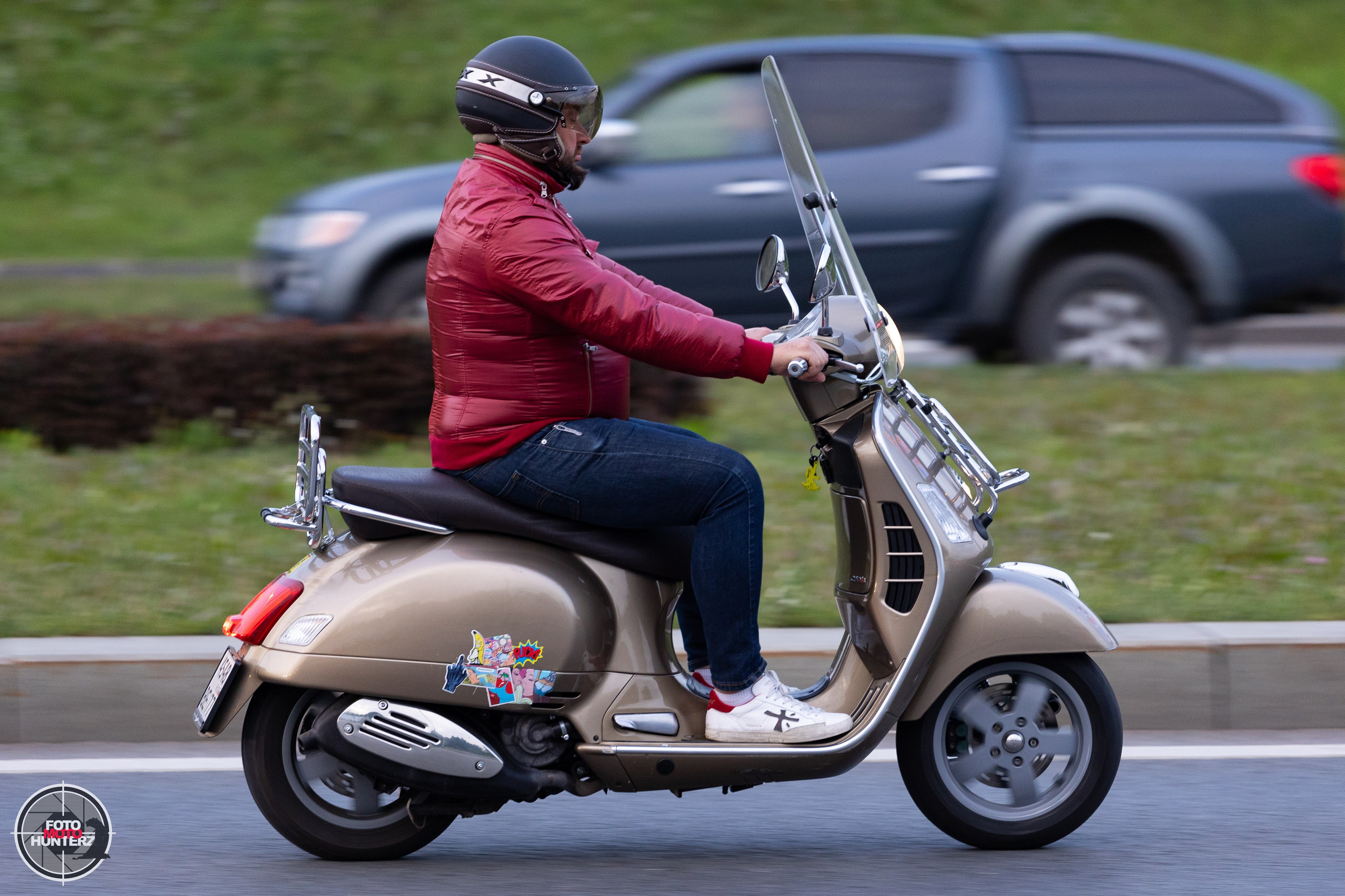 Мотоциклы на улицах города. Фотограф Ольга Гирусова «Пантерочка» Москва