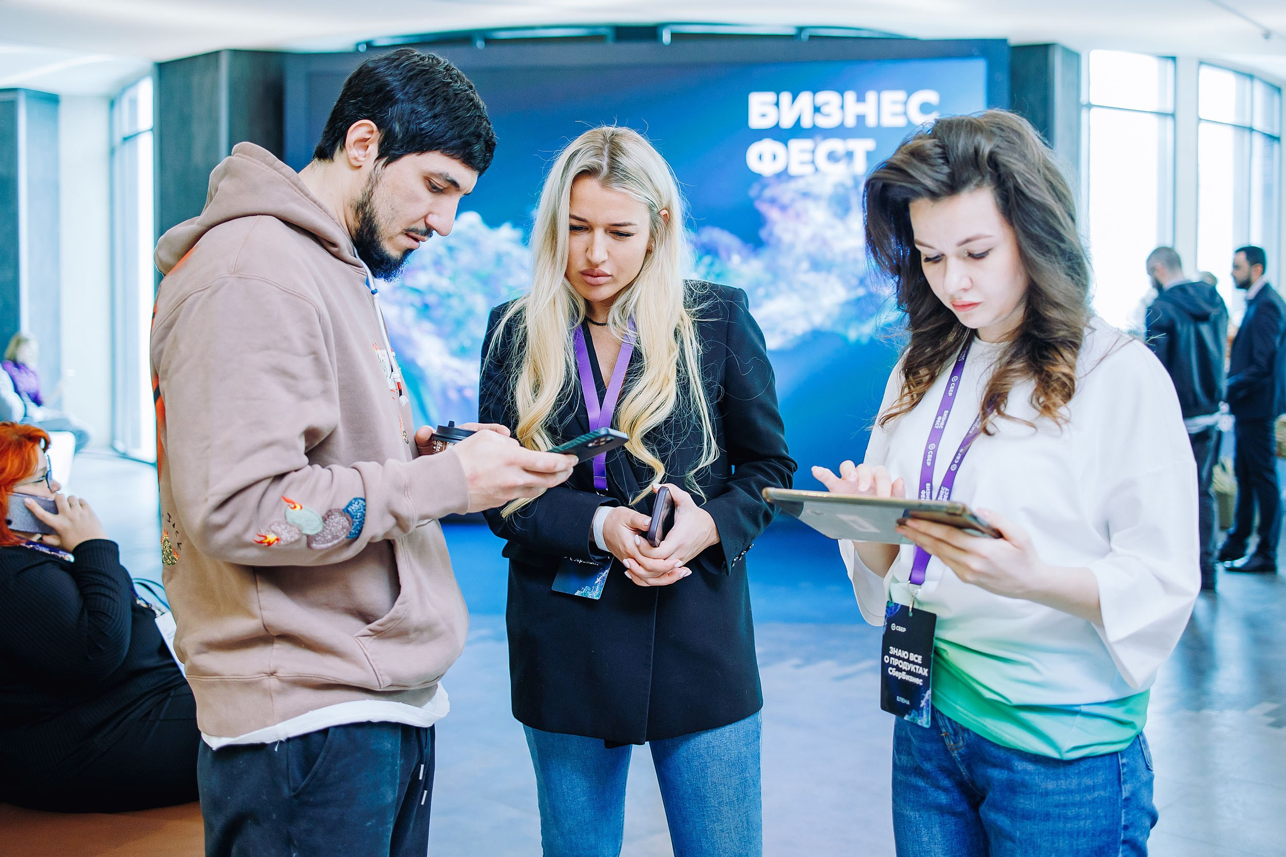 СБЕР Бизнес Фест. One Media Life: фоторепортажи, фотоотчеты с мероприятий и заведений