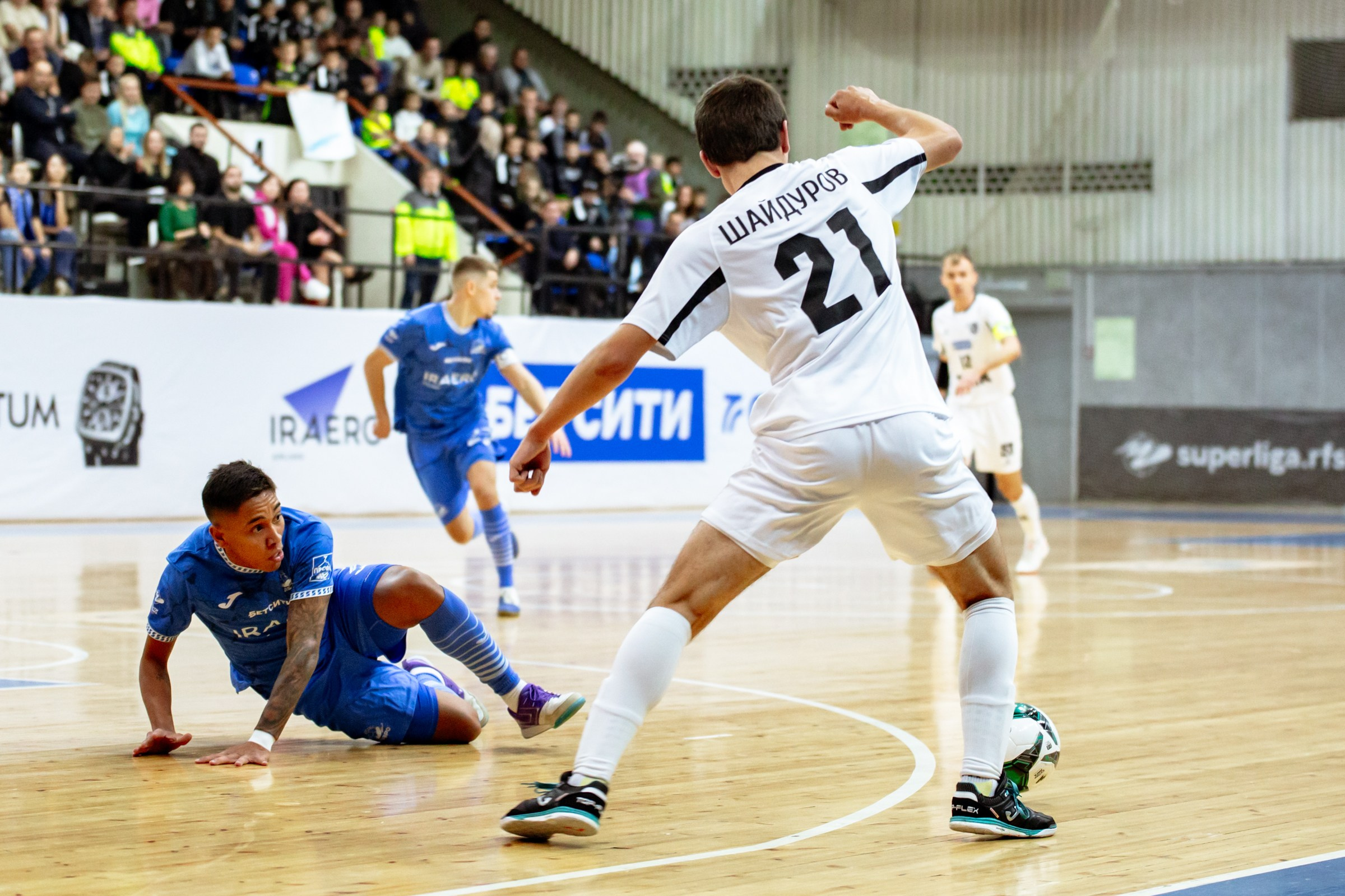БЕТСИТИ Суперлига по футзалу | ИрАэро — Синара | 11.10.25. Фотограф в Иркутске Евгения Айвазова