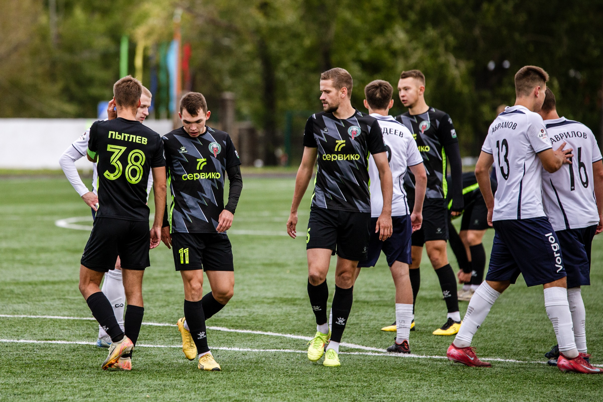 Первенство России по футболу LEON-Вторая лига Б | ФК Иркутск — Космос (Долгопрудный) | 14.09.25. Фотограф в Иркутске Евгения Айвазова