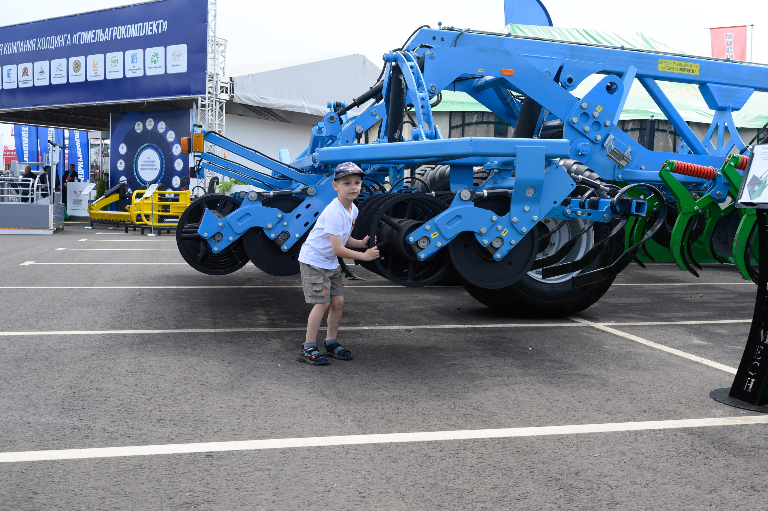 Агровыставка. Фотоуслуги, услуги фотографа, фотографирование важных событий