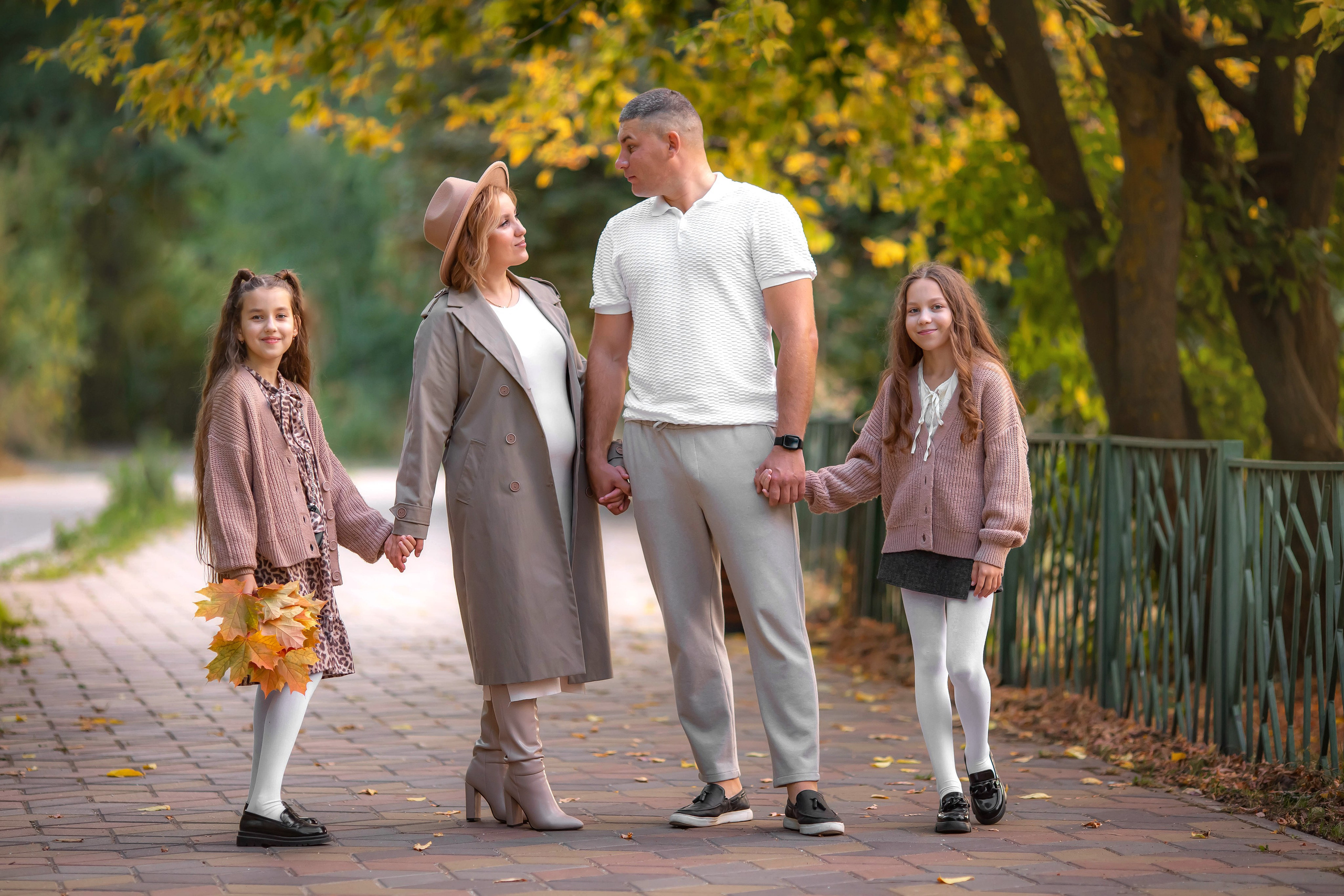 Семейная фотопрогулка. Мила Дементьева семейный и детский фотограф Казань
