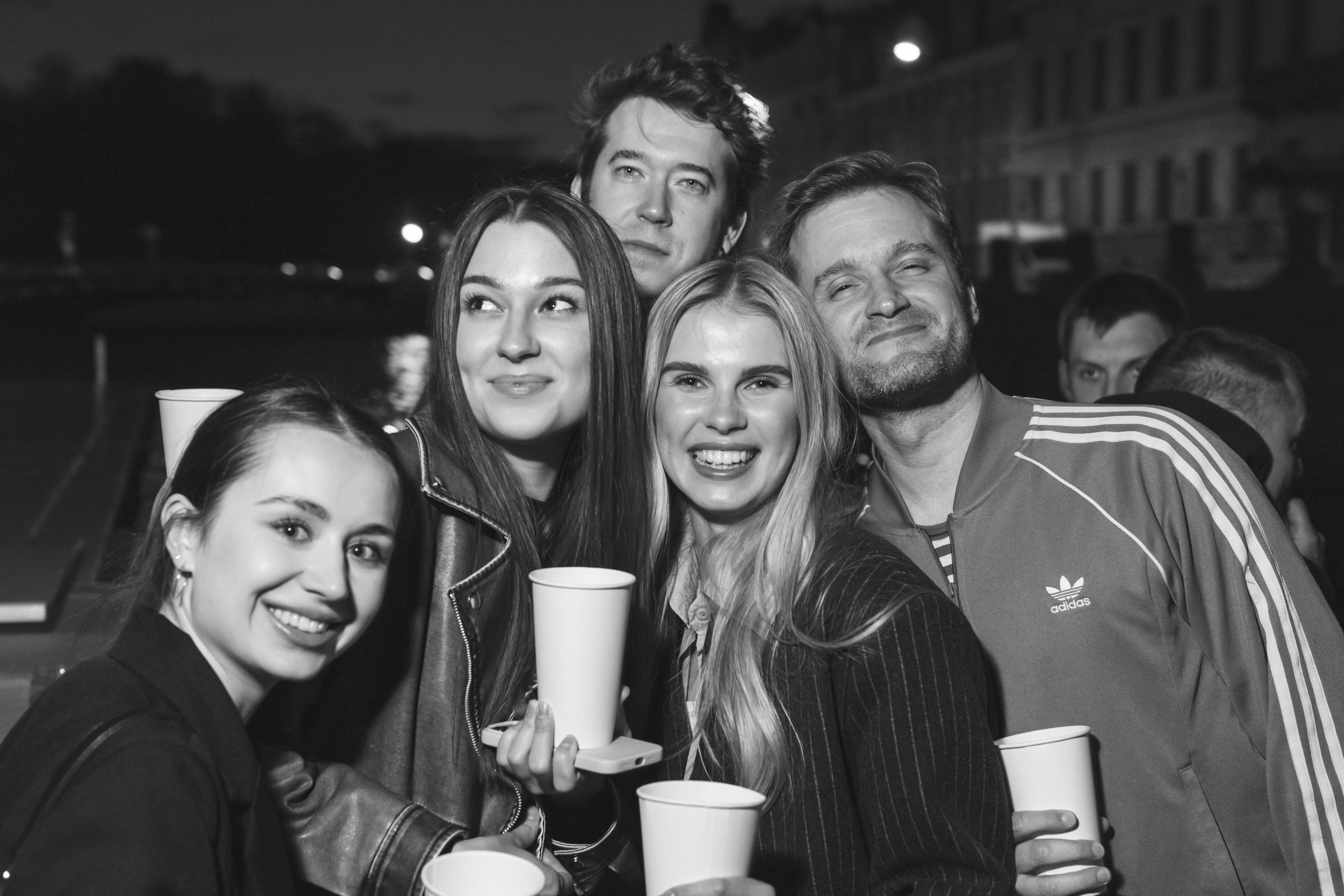 Зеркало ночного города. Фотограф в Санкт — Петербурге Валерий Гаухман