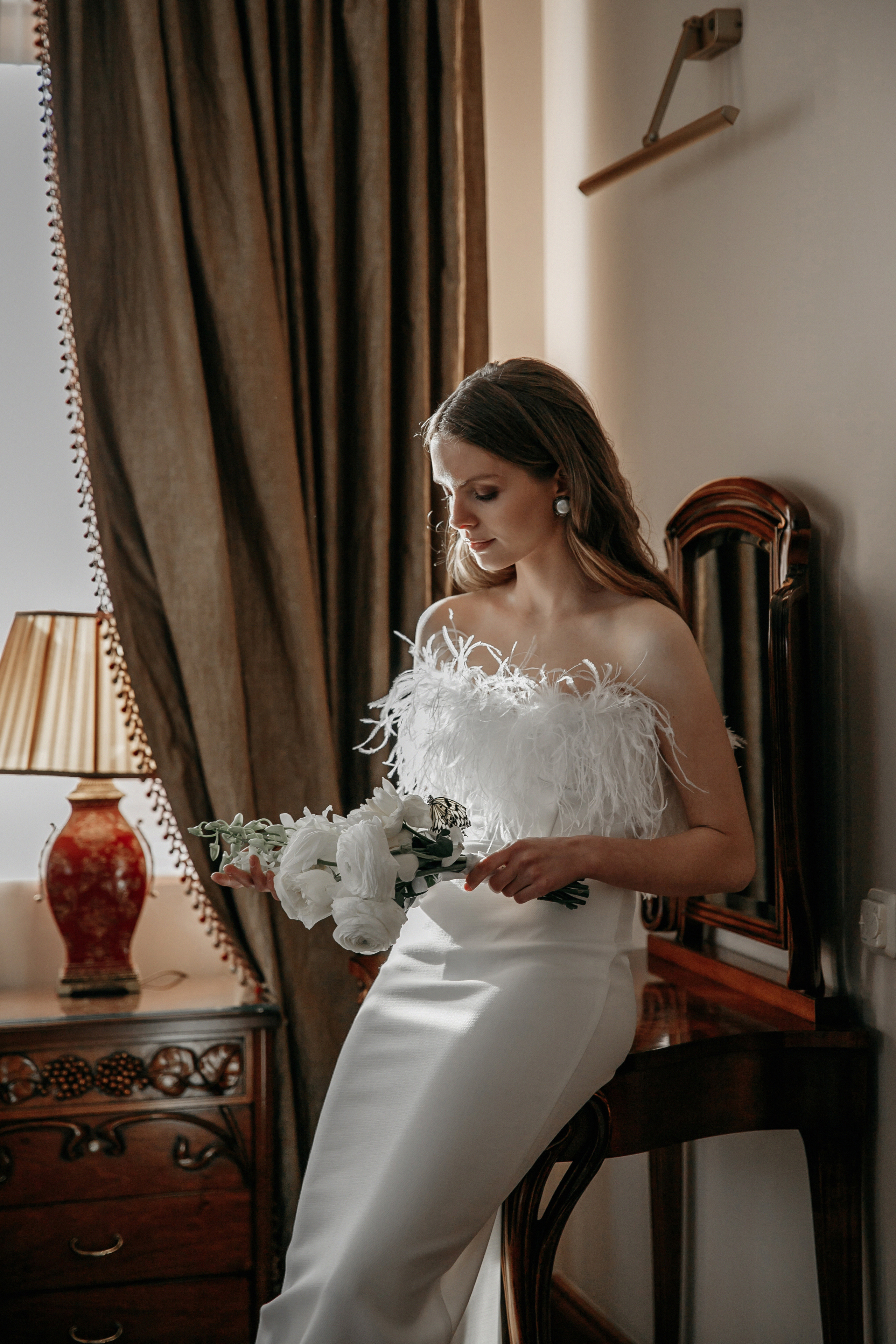 Бабочки в бутик-отеле Руссо Балт. Свадебный фотограф Москва