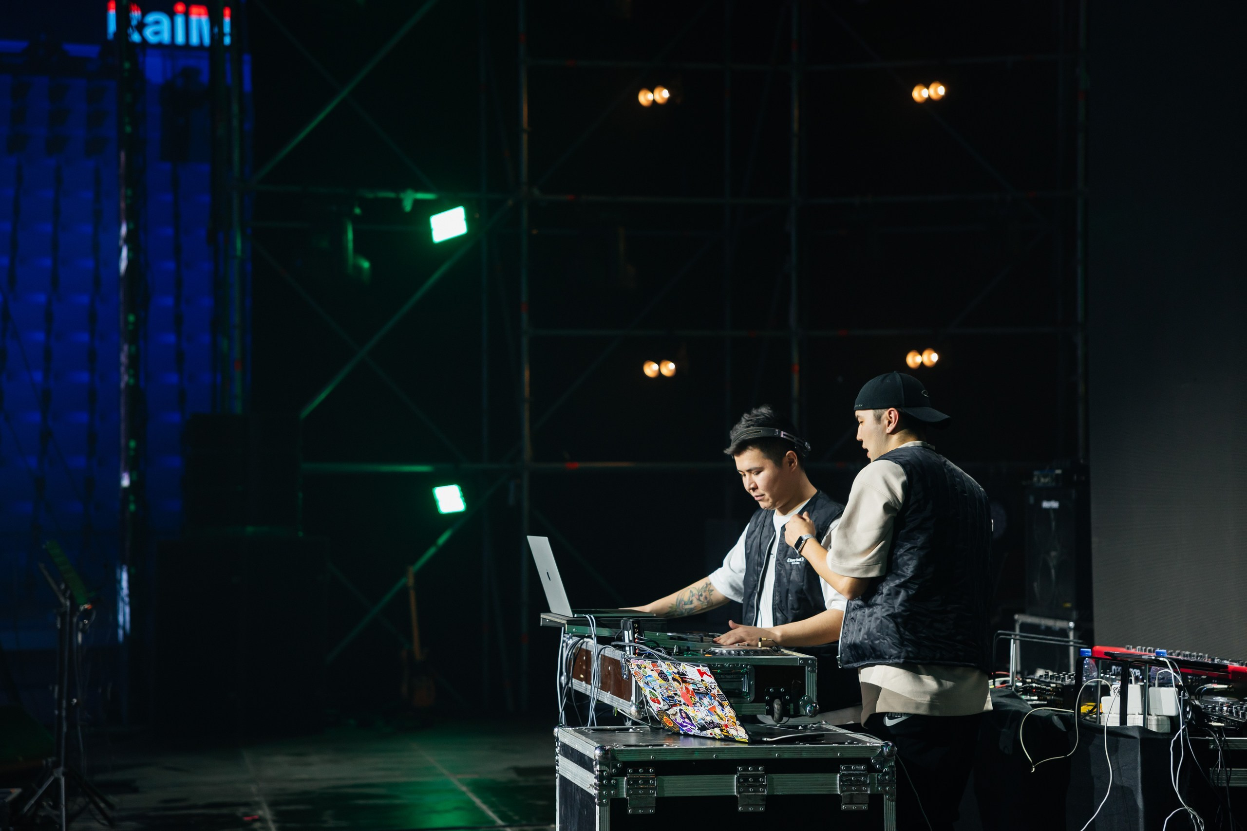 Проект 4. BeuFest. Дата: декабрь 2022. Профессиональный фотограф в городе Астана/Алматы Даурен Сембаев