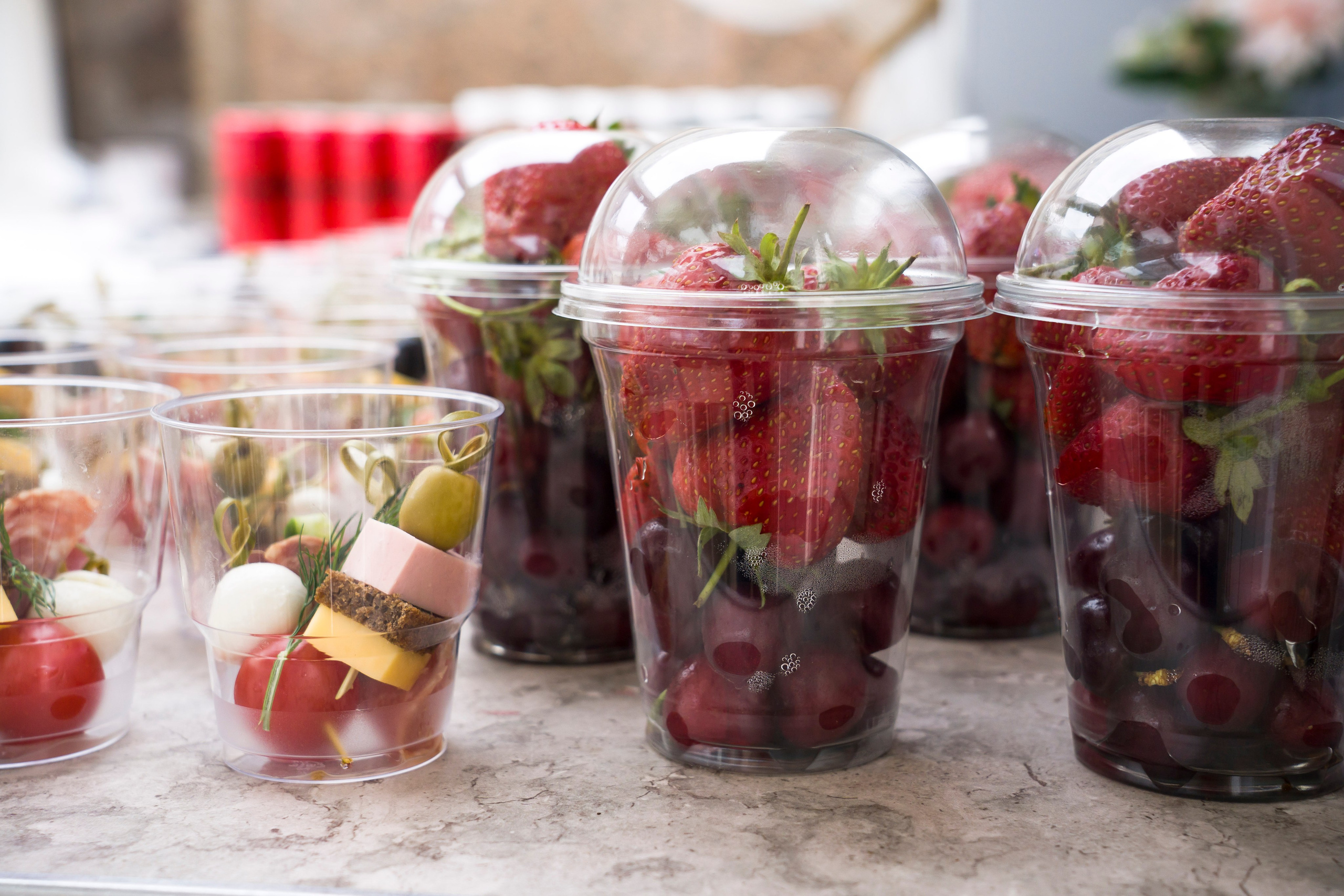 На теплоходе праздник. Фотограф в Санкт-Петербурге. Репортажная и все съёмки для бизнеса