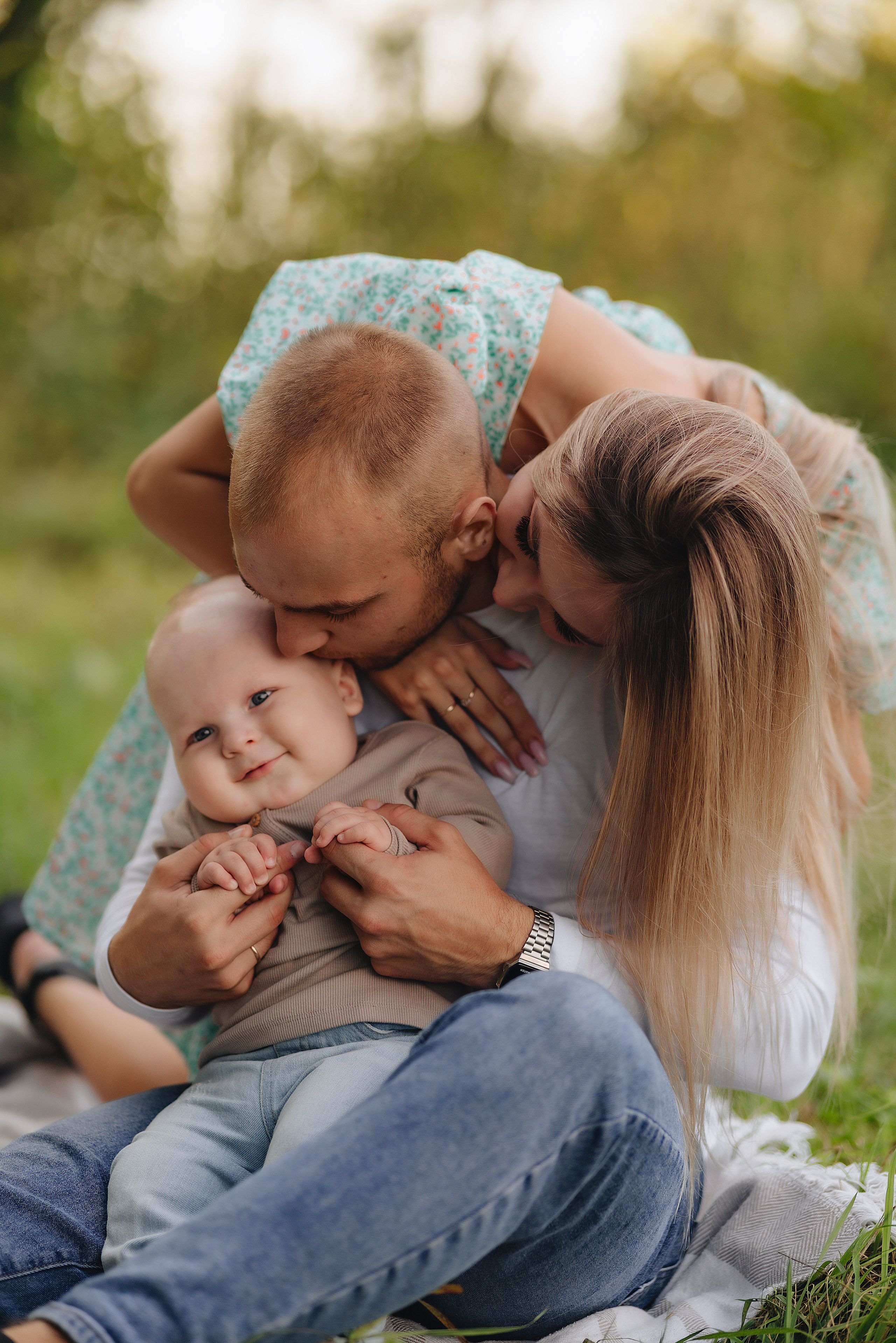 Анастасия, Артём и Денис | Съемка на закате в сентябре. Фотограф Карина Шмулёва. Воронеж и область