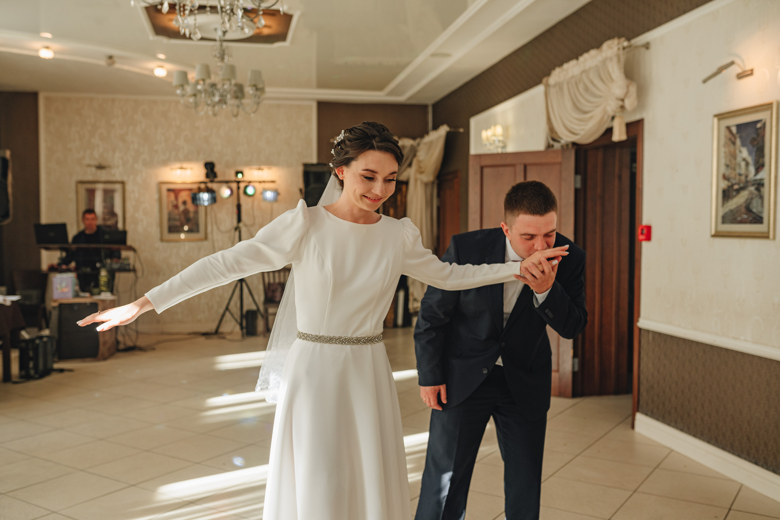 Дарья и Алексей | Свадебная съемка в г. Бобров. Фотограф Карина Шмулёва. Воронеж и область