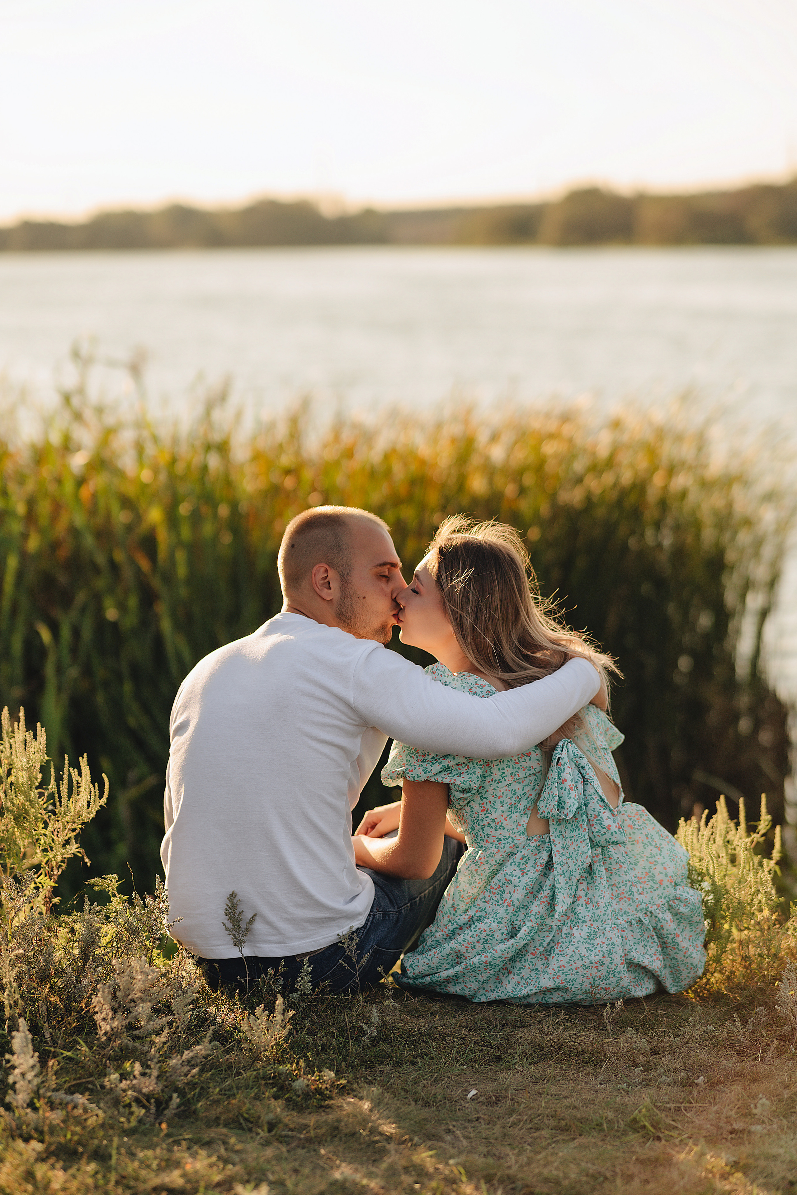 Анастасия, Артём и Денис | Съемка на закате в сентябре. Фотограф Карина Шмулёва. Воронеж и область