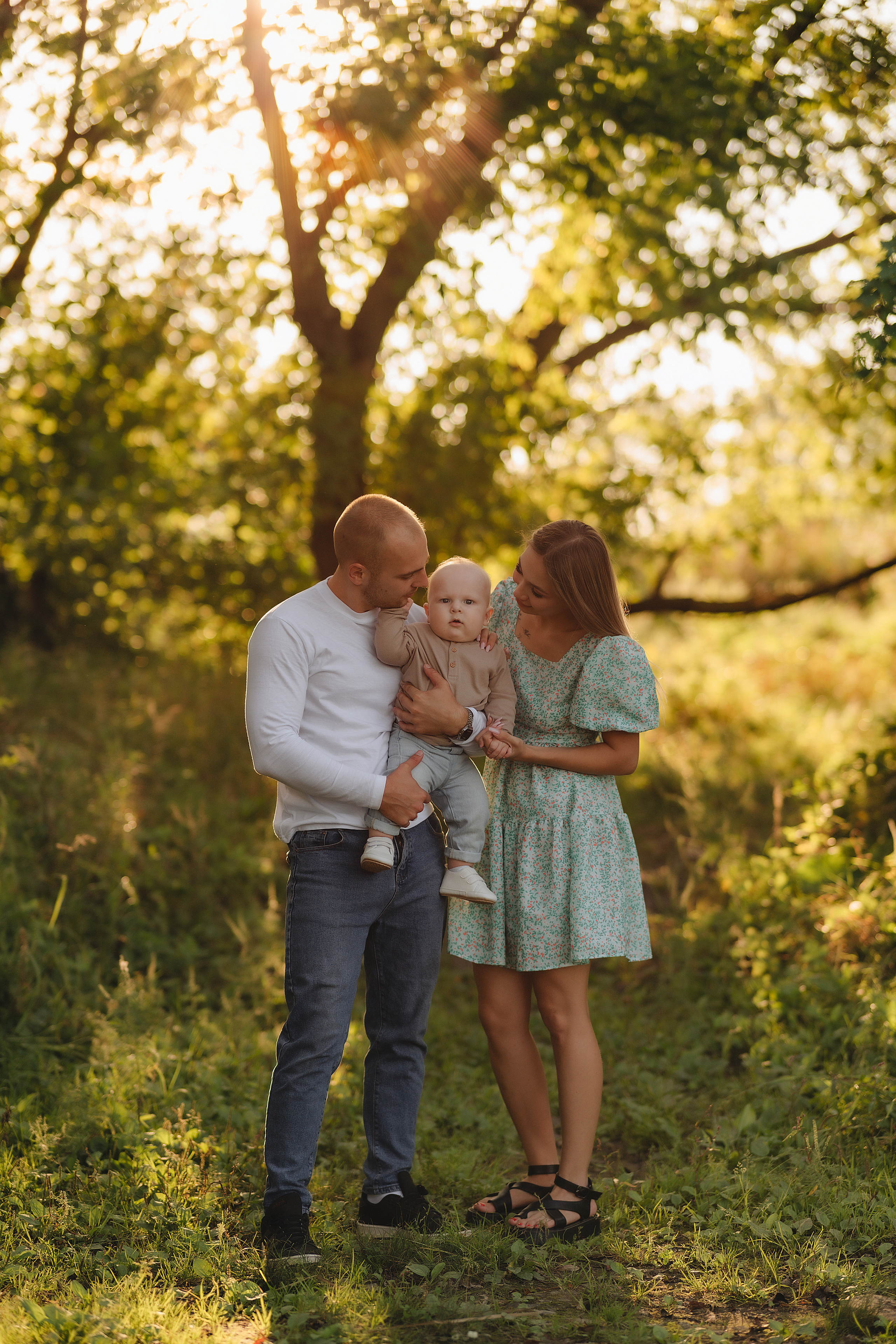 Анастасия, Артём и Денис | Съемка на закате в сентябре. Фотограф Карина Шмулёва. Воронеж и область