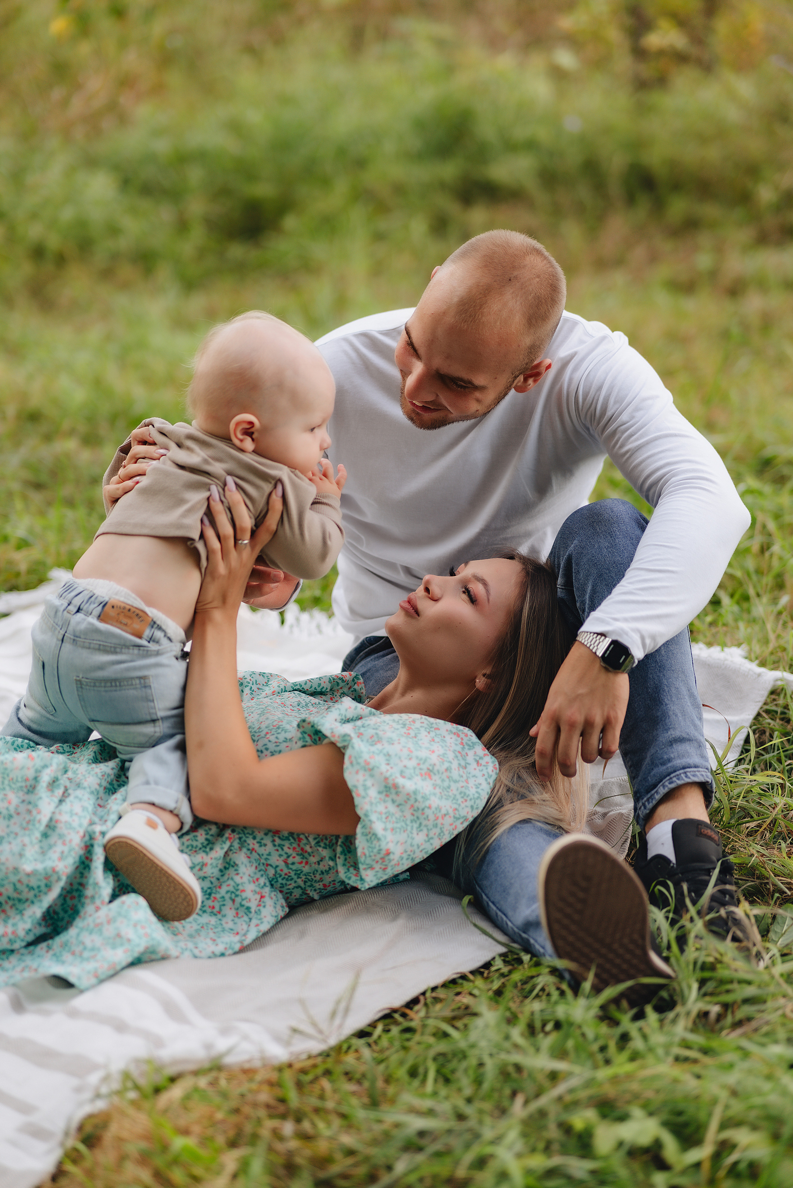 Анастасия, Артём и Денис | Съемка на закате в сентябре. Фотограф Карина Шмулёва. Воронеж и область