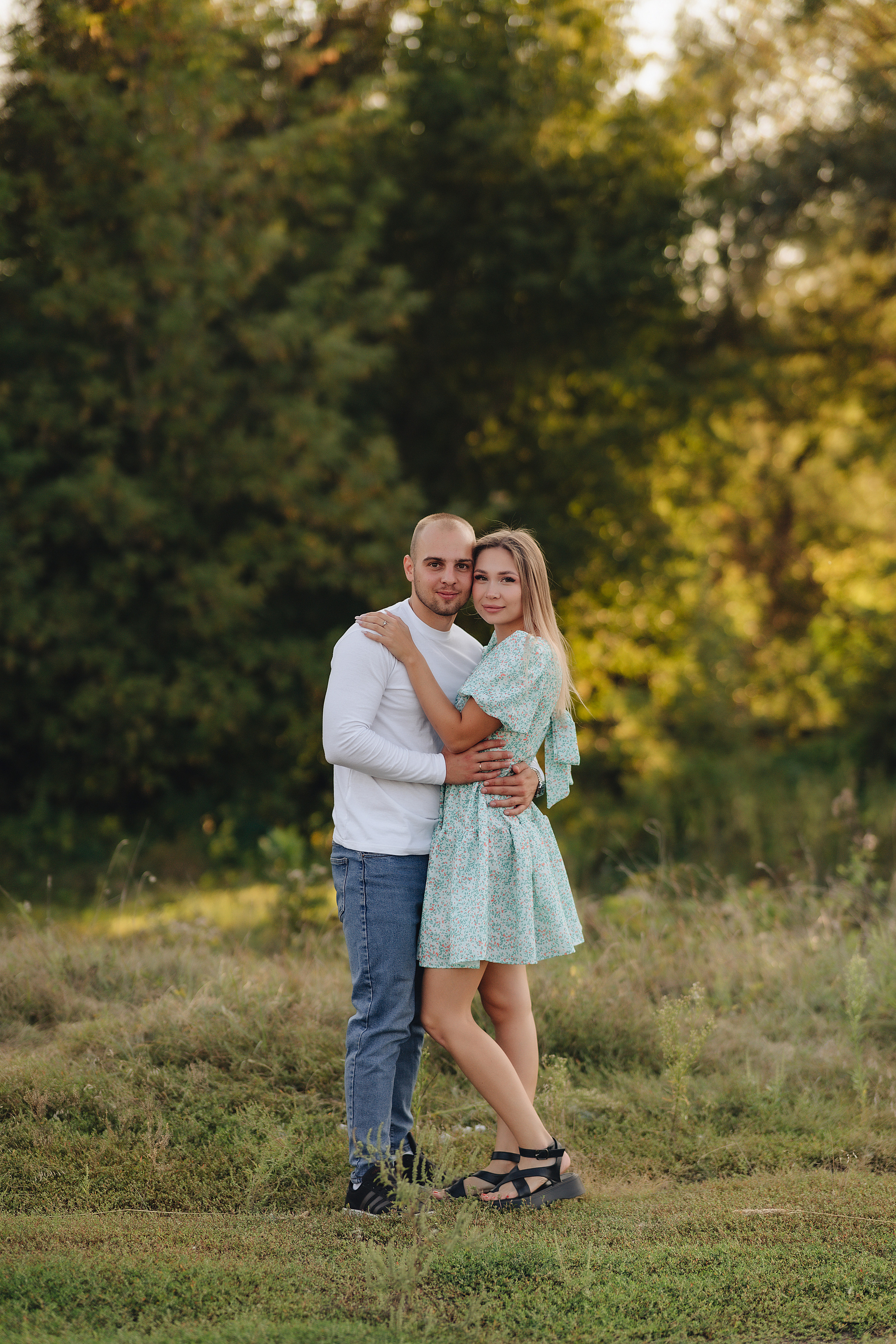 Анастасия, Артём и Денис | Съемка на закате в сентябре. Фотограф Карина Шмулёва. Воронеж и область