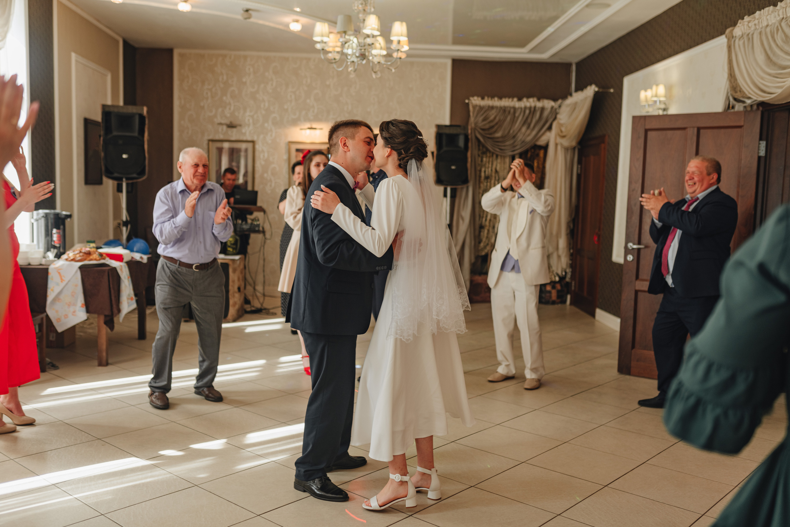 Дарья и Алексей | Свадебная съемка в г. Бобров. Фотограф Карина Шмулёва. Воронеж и область