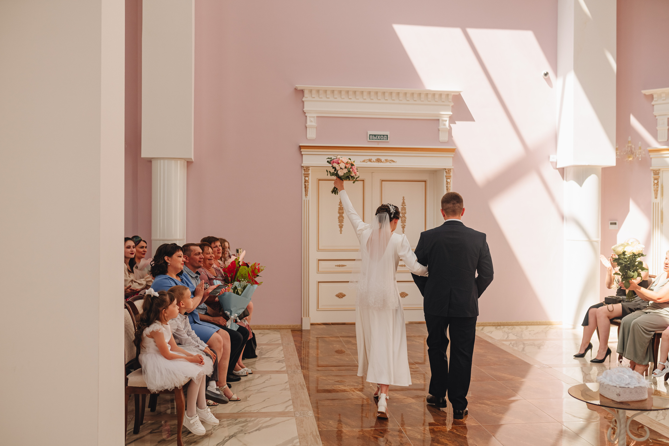 Дарья и Алексей | Свадебная съемка в г. Бобров. Фотограф Карина Шмулёва. Воронеж и область