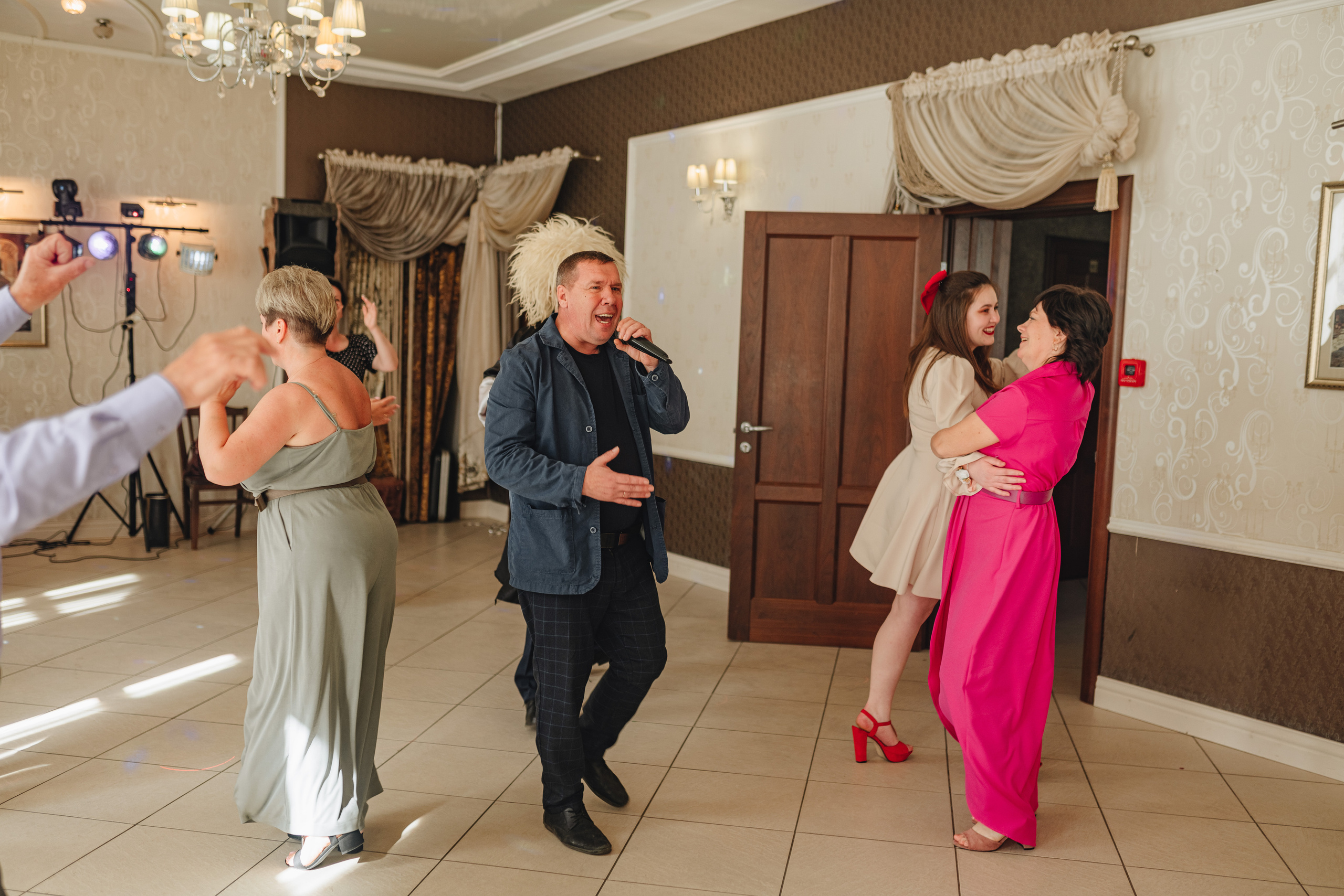 Дарья и Алексей | Свадебная съемка в г. Бобров. Фотограф Карина Шмулёва. Воронеж и область