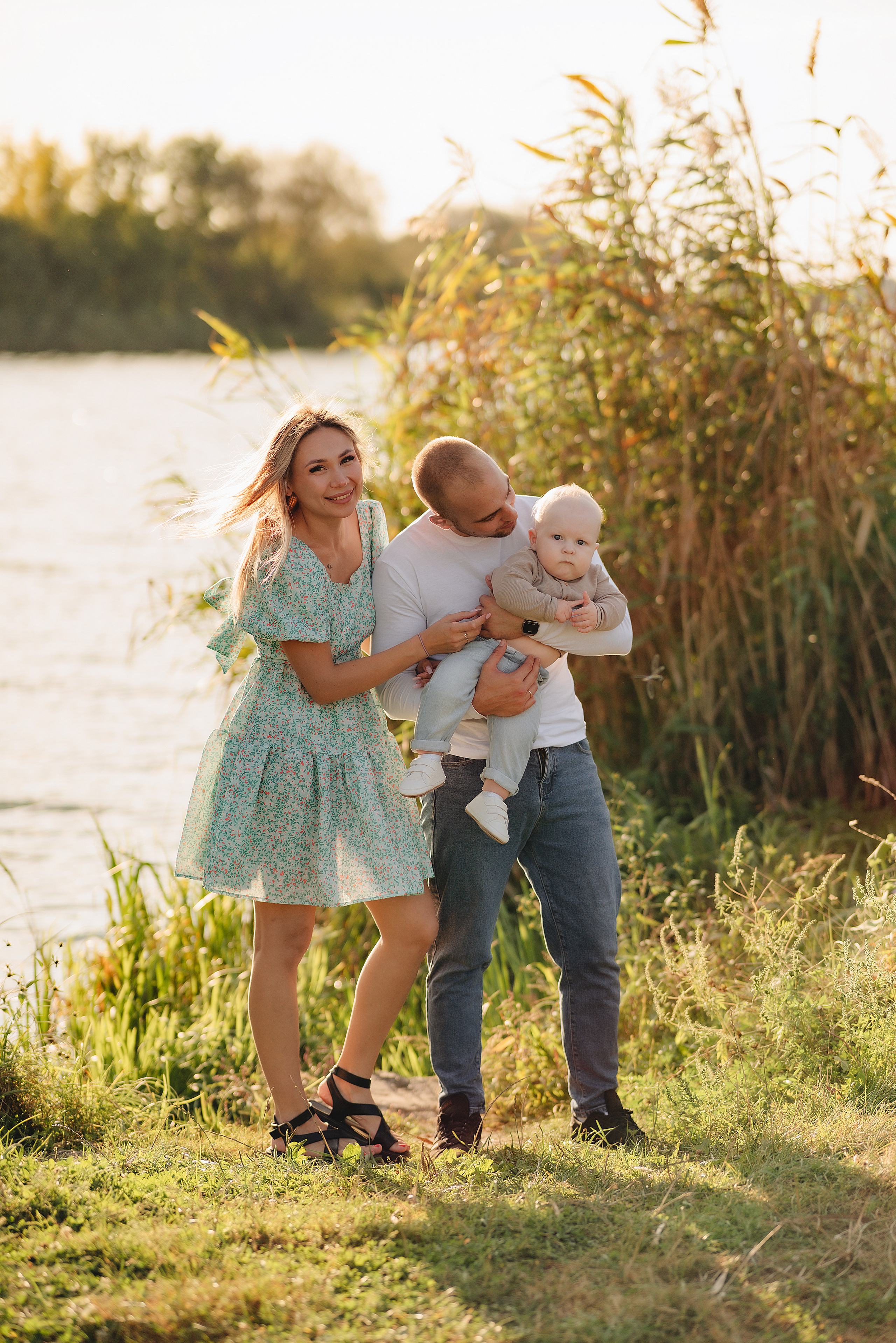 Анастасия, Артём и Денис | Съемка на закате в сентябре. Фотограф Карина Шмулёва. Воронеж и область