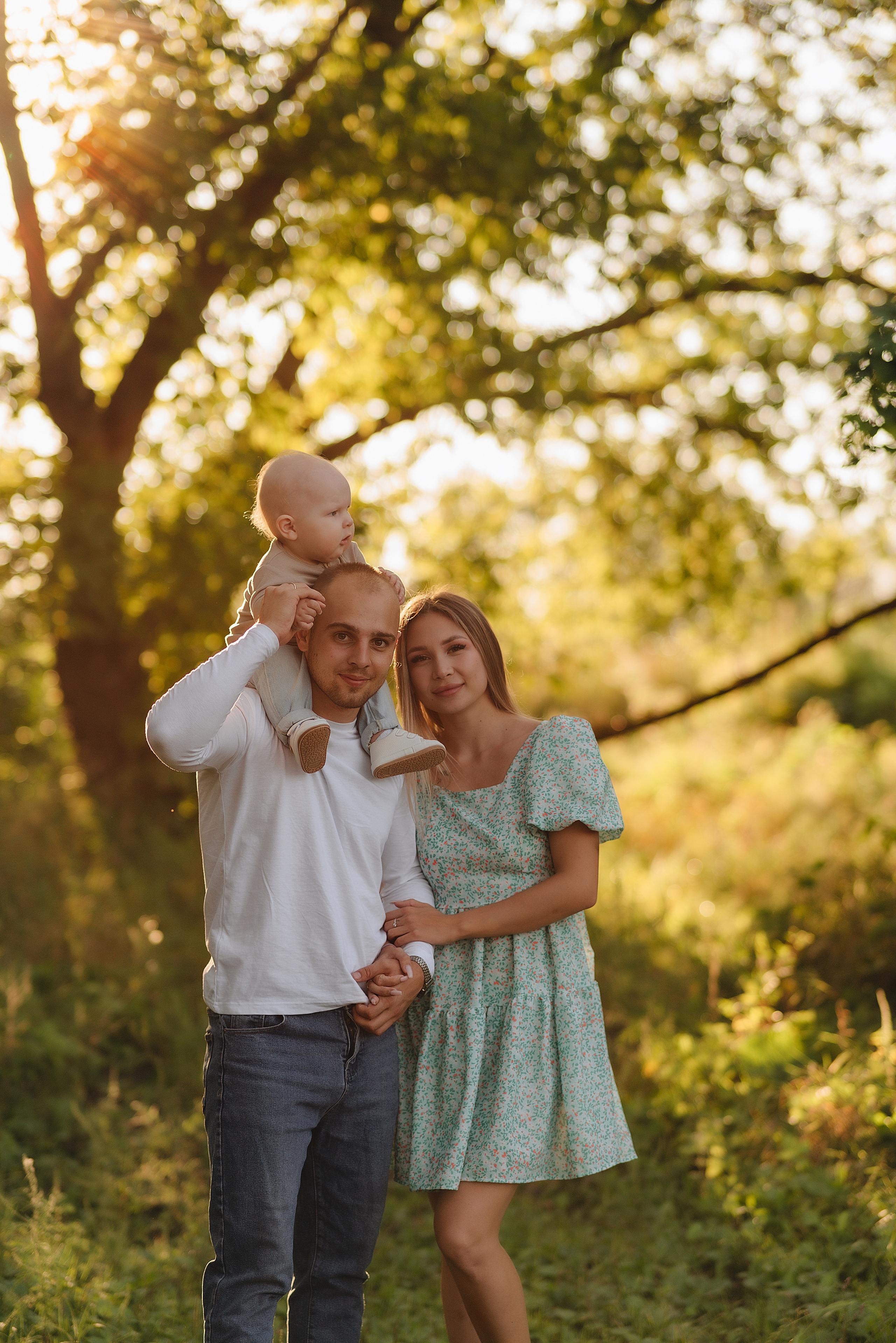 Анастасия, Артём и Денис | Съемка на закате в сентябре. Фотограф Карина Шмулёва. Воронеж и область