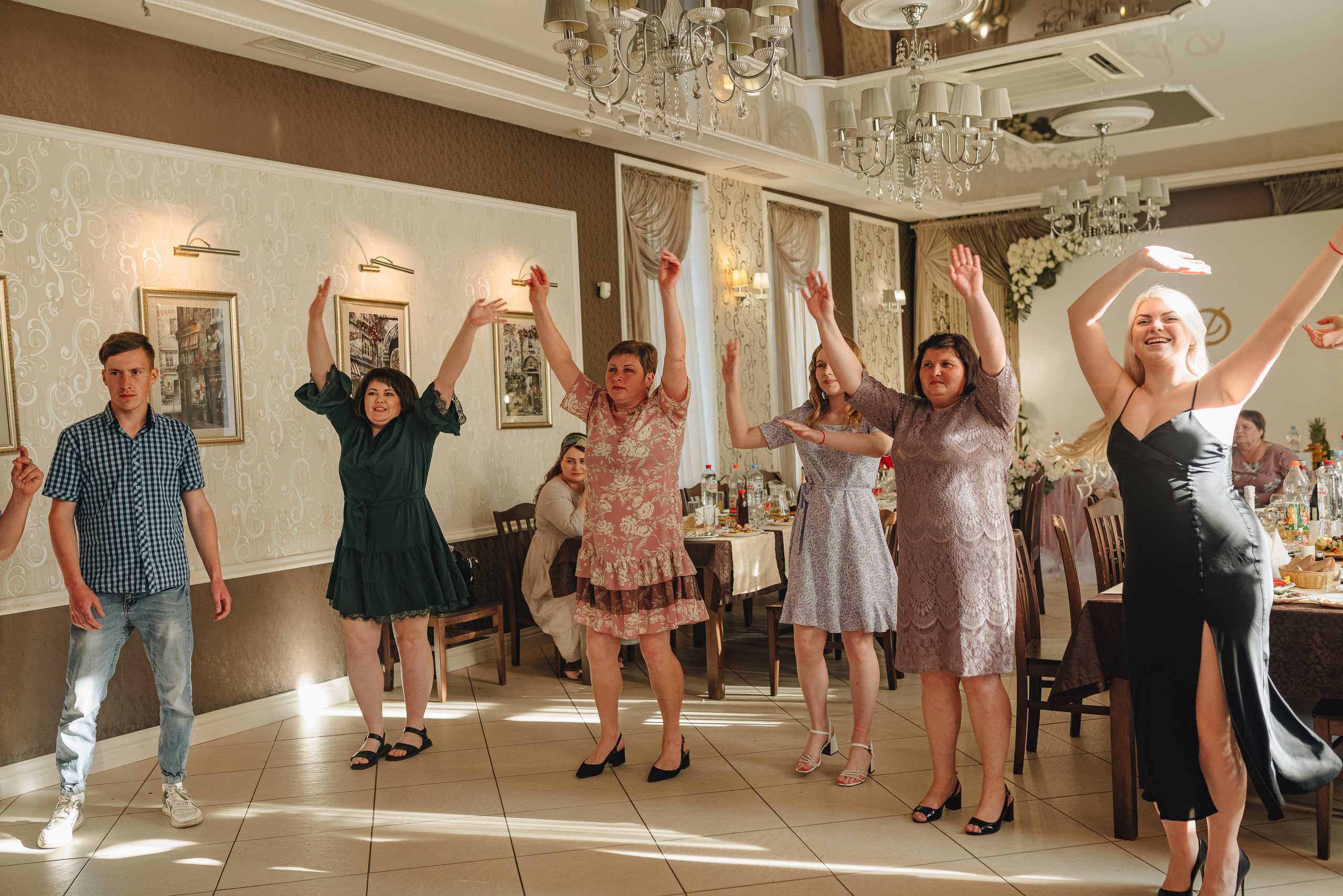 Дарья и Алексей | Свадебная съемка в г. Бобров. Фотограф Карина Шмулёва. Воронеж и область