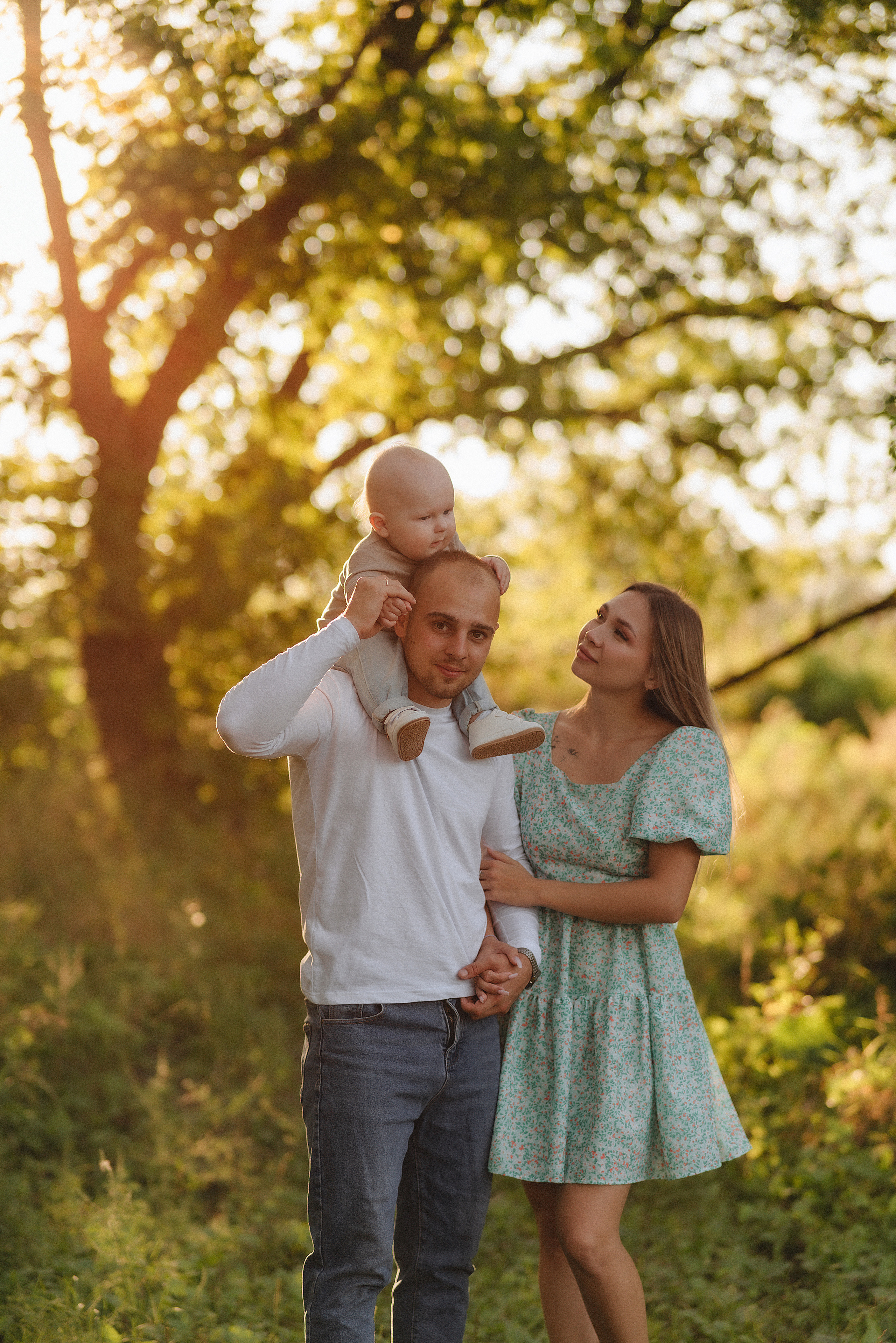 Анастасия, Артём и Денис | Съемка на закате в сентябре. Фотограф Карина Шмулёва. Воронеж и область