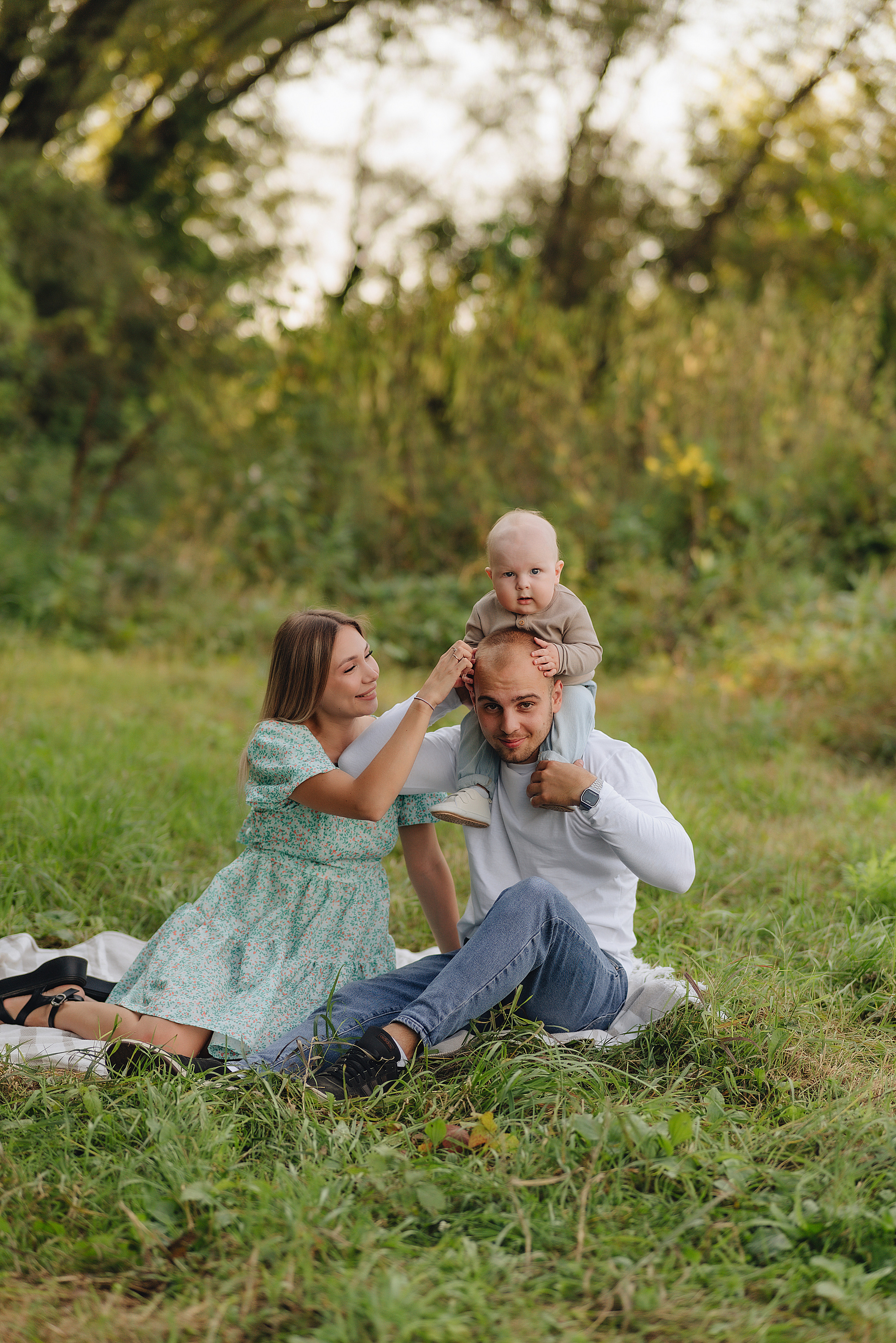 Анастасия, Артём и Денис | Съемка на закате в сентябре. Фотограф Карина Шмулёва. Воронеж и область