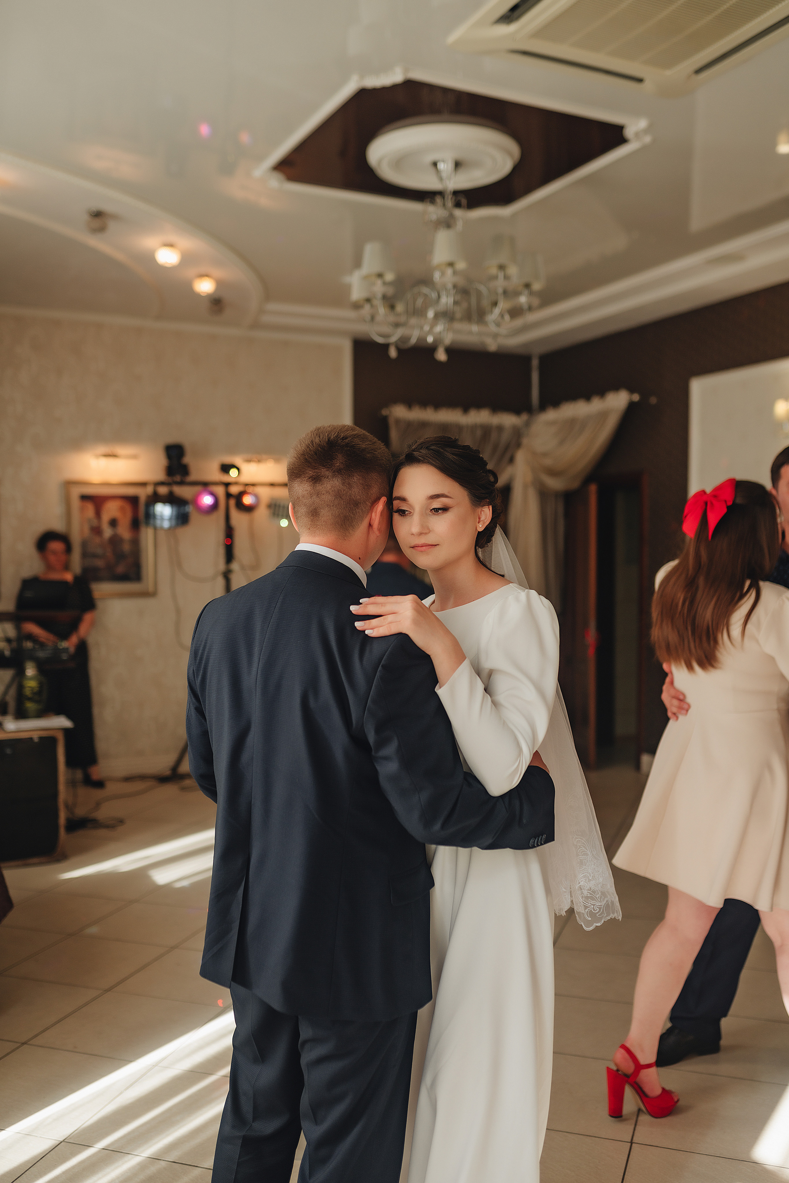 Дарья и Алексей | Свадебная съемка в г. Бобров. Фотограф Карина Шмулёва. Воронеж и область