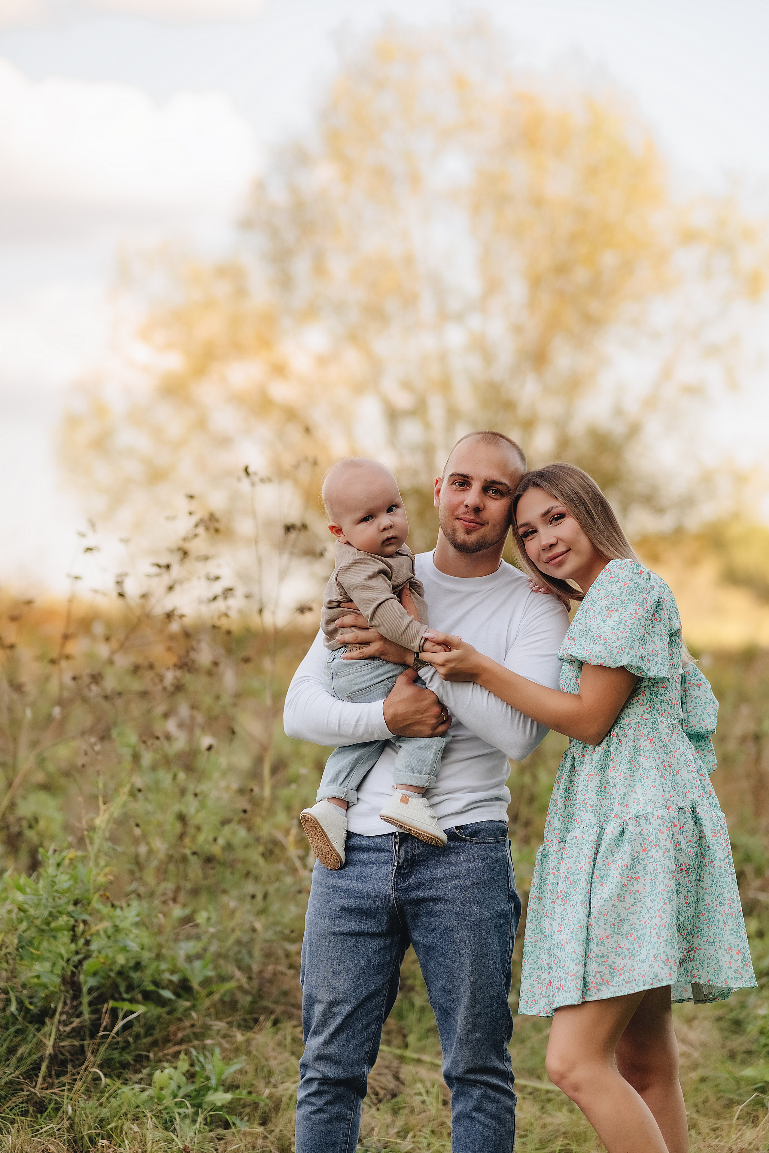 Анастасия, Артём и Денис | Съемка на закате в сентябре. Фотограф Карина Шмулёва. Воронеж и область