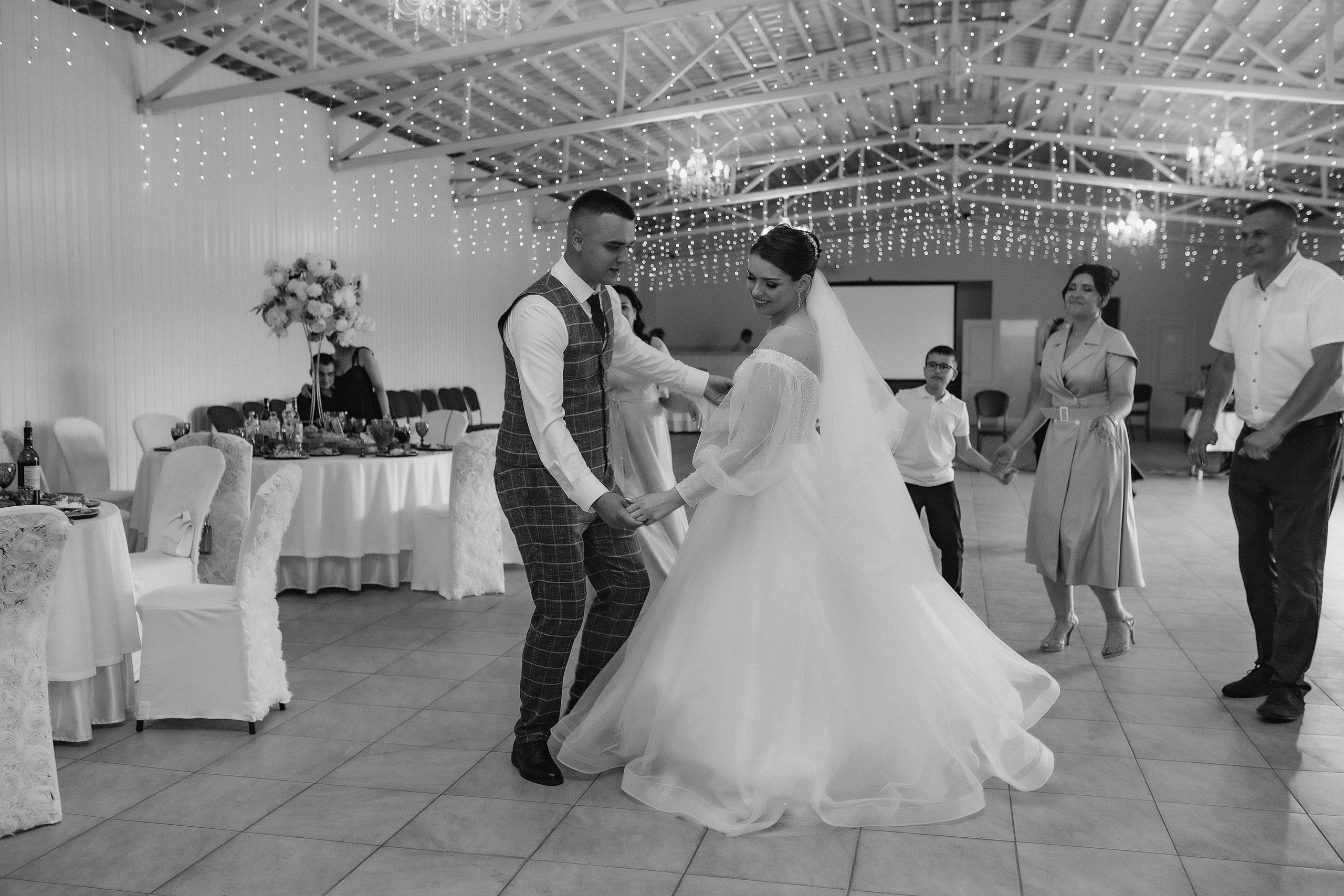 Ирина и Иван | Черно-белая серия. Фотограф Карина Шмулёва. Воронеж и область