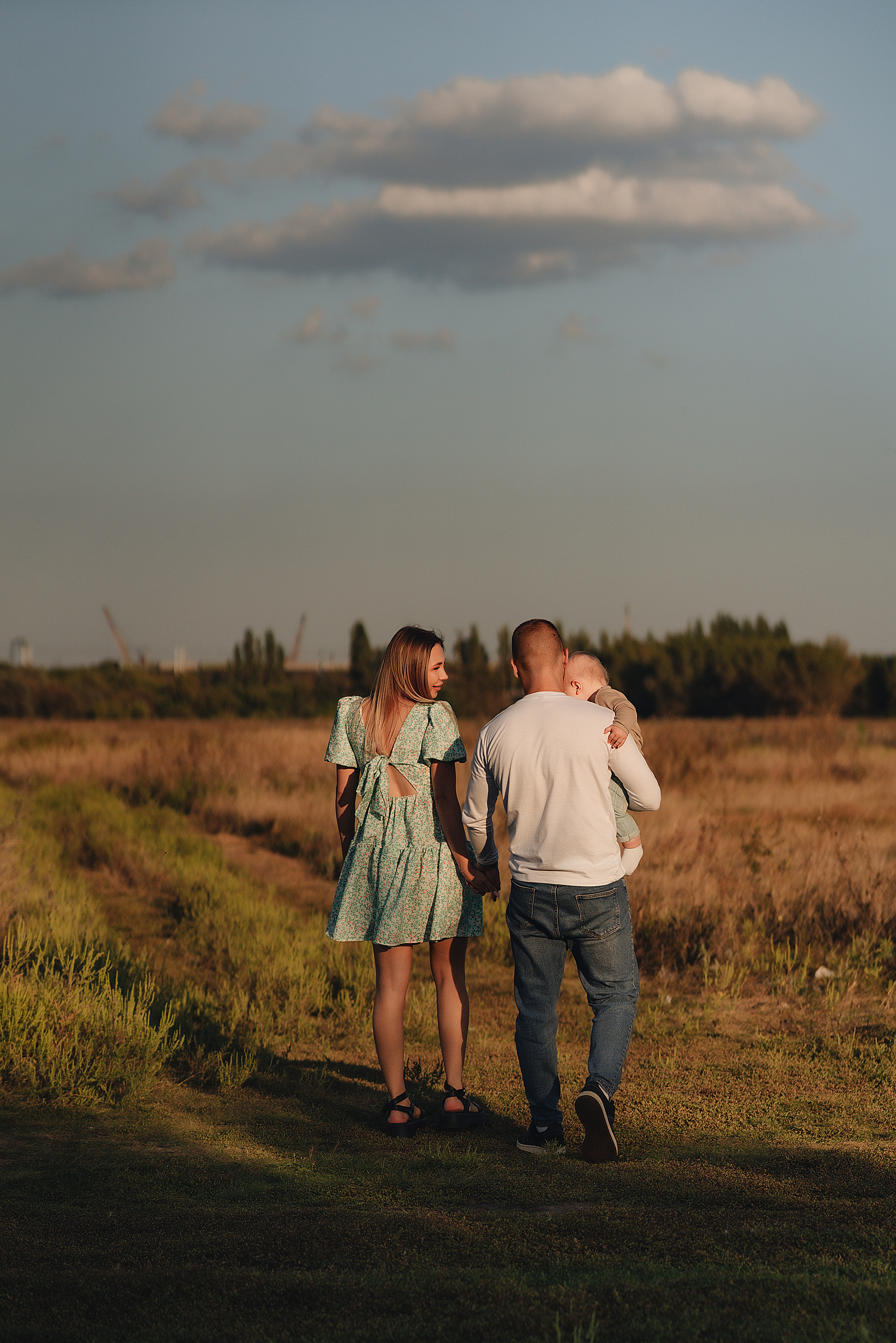 Анастасия, Артём и Денис | Съемка на закате в сентябре. Фотограф Карина Шмулёва. Воронеж и область