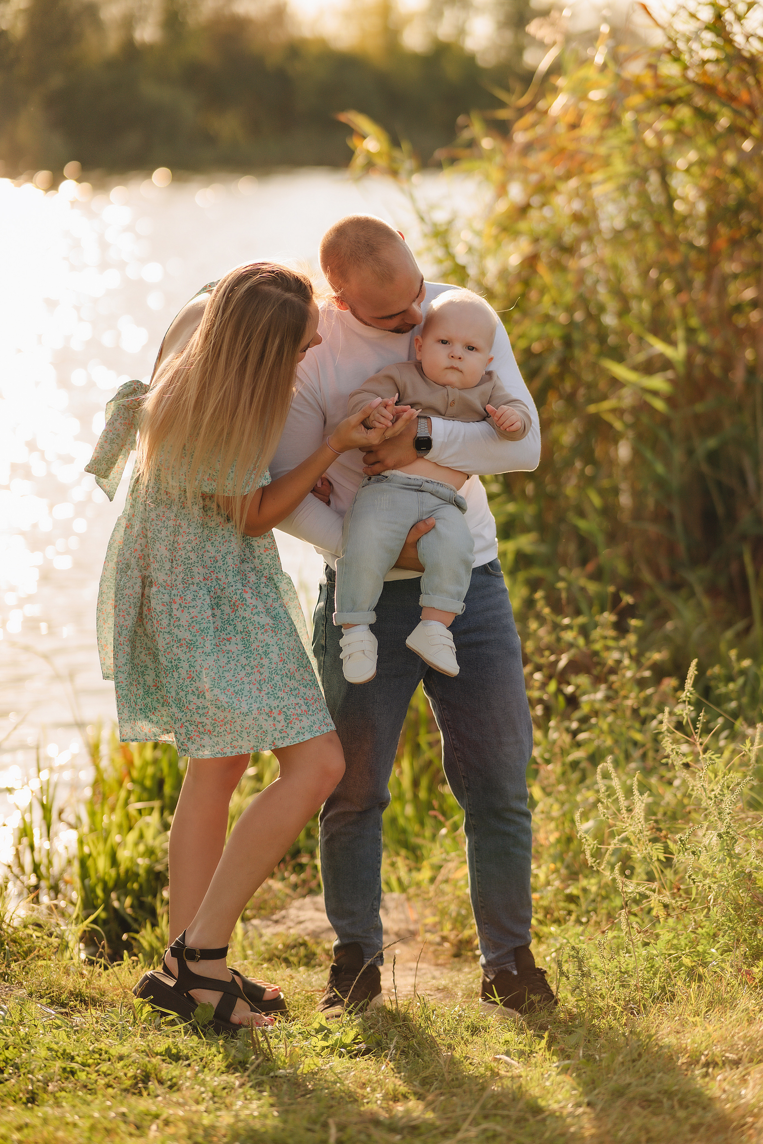 Анастасия, Артём и Денис | Съемка на закате в сентябре. Фотограф Карина Шмулёва. Воронеж и область