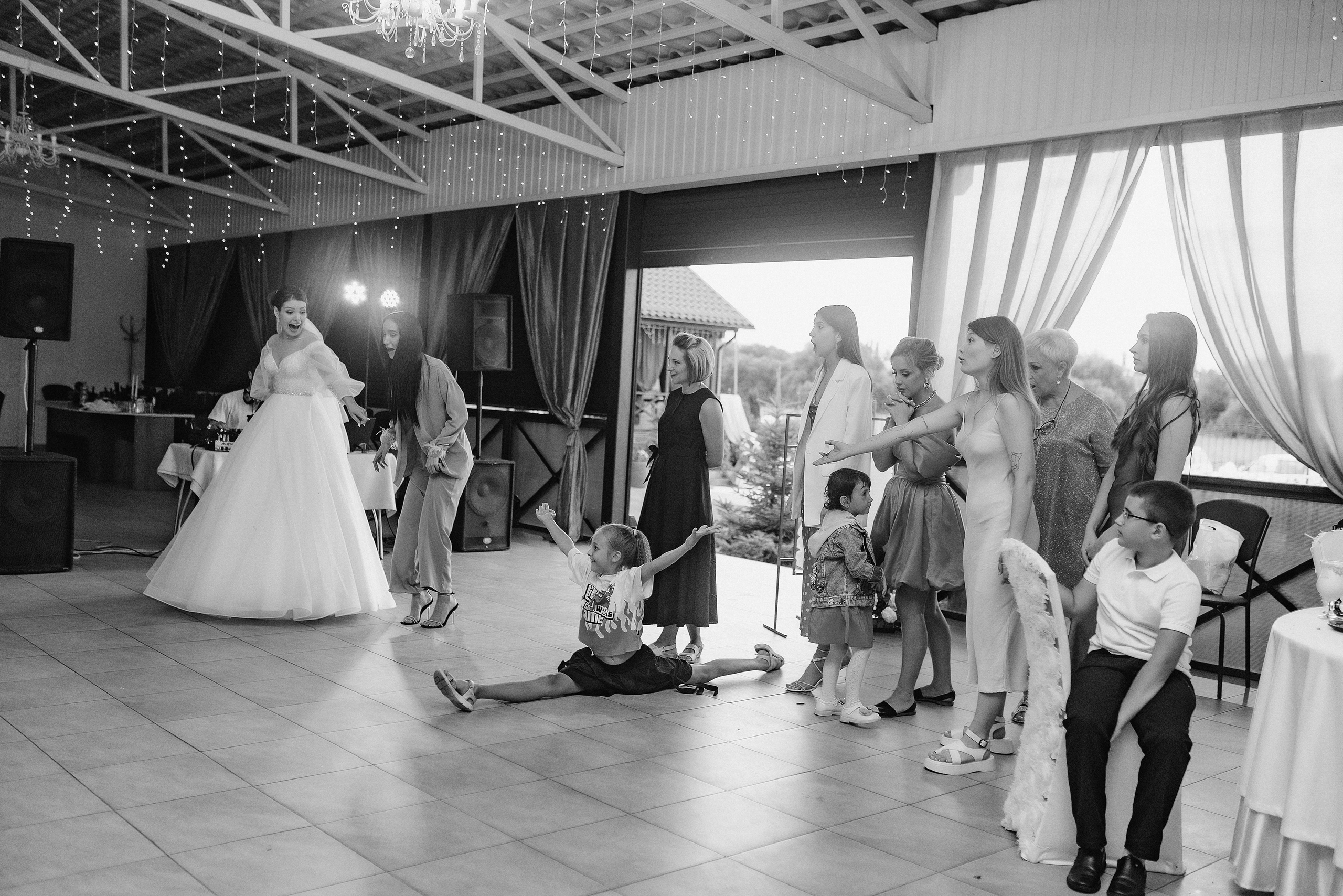 Ирина и Иван | Черно-белая серия. Фотограф Карина Шмулёва. Воронеж и область