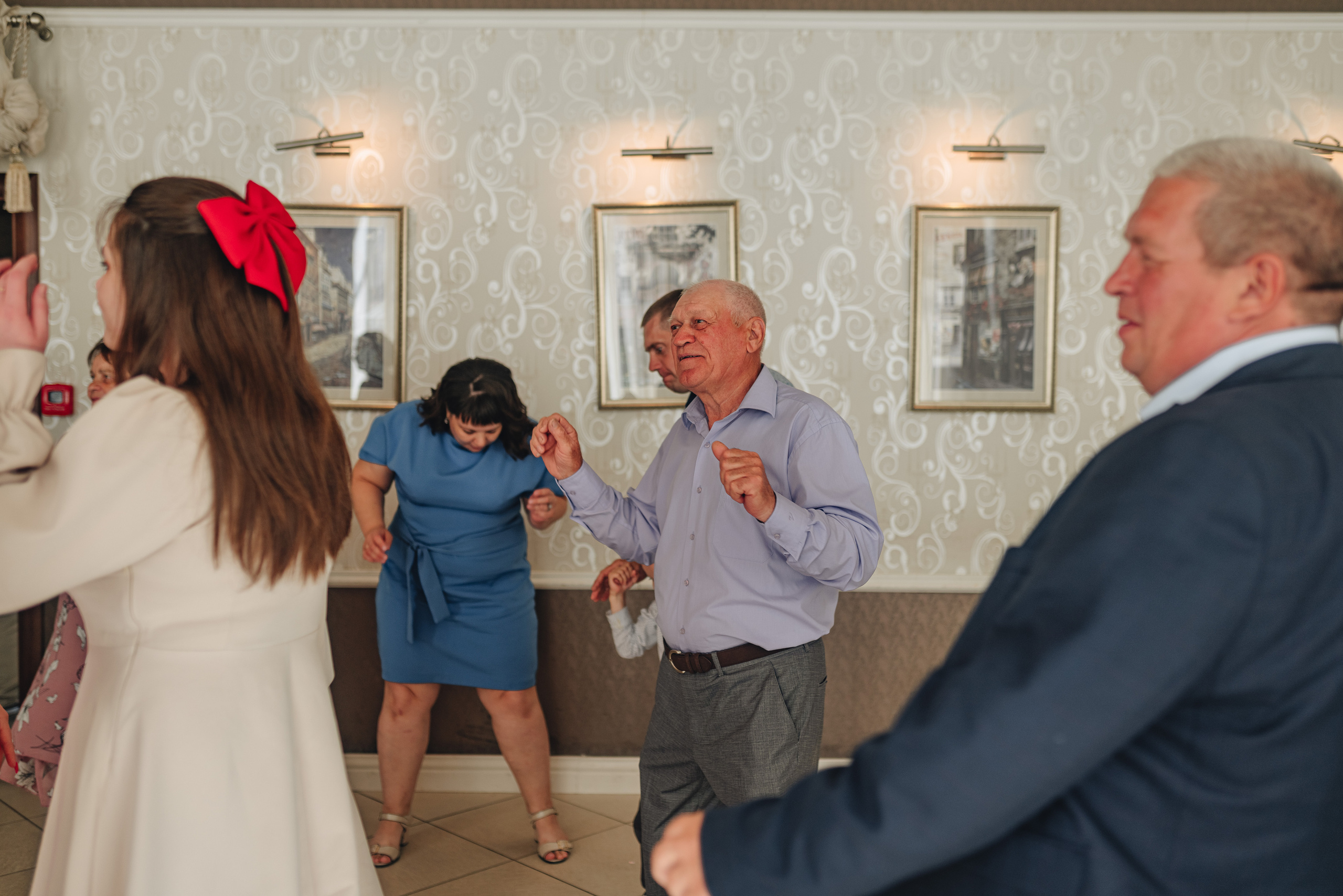 Дарья и Алексей | Свадебная съемка в г. Бобров. Фотограф Карина Шмулёва. Воронеж и область