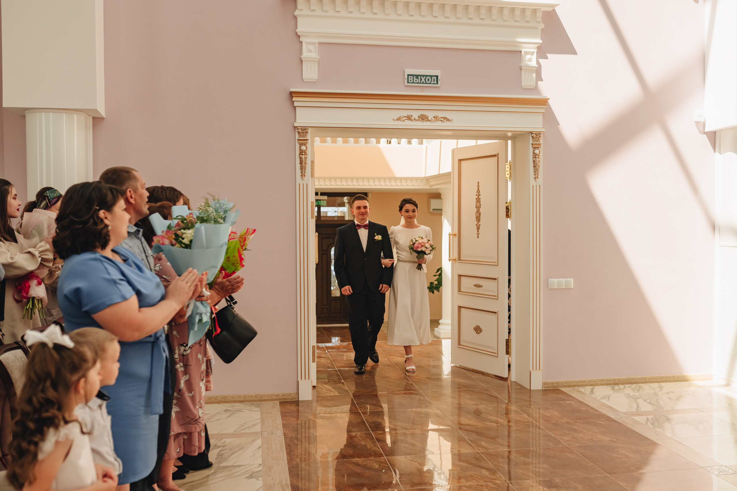 Дарья и Алексей | Свадебная съемка в г. Бобров. Фотограф Карина Шмулёва. Воронеж и область