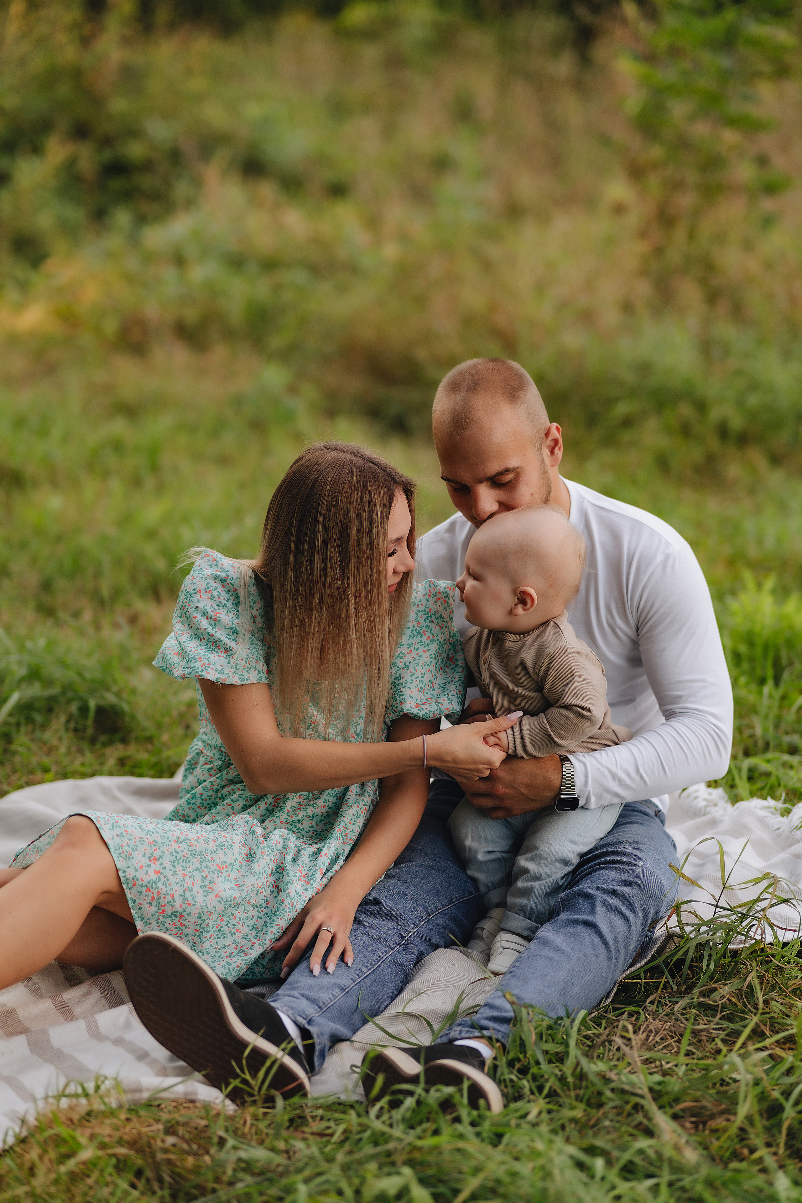 Анастасия, Артём и Денис | Съемка на закате в сентябре. Фотограф Карина Шмулёва. Воронеж и область