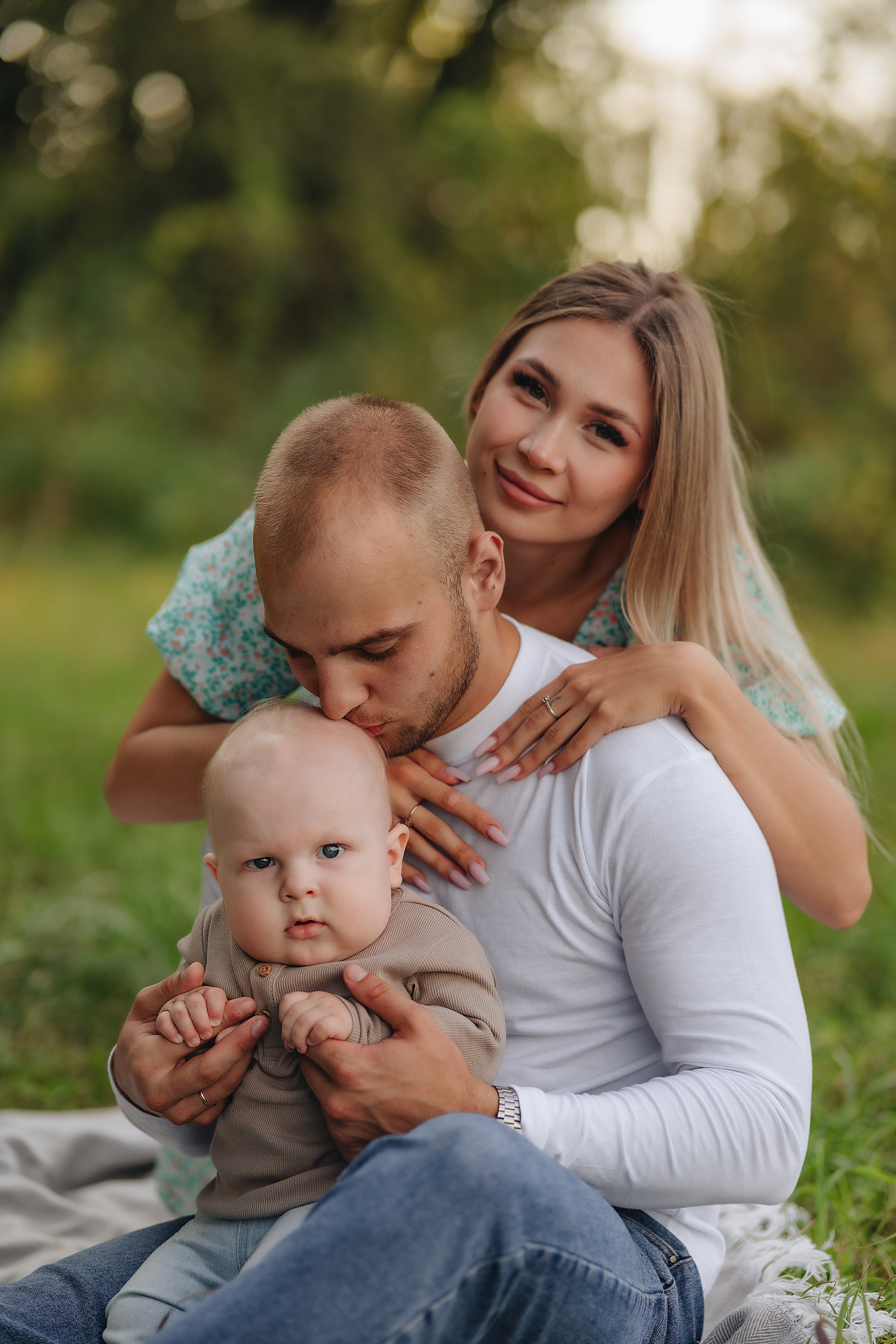 Анастасия, Артём и Денис | Съемка на закате в сентябре. Фотограф Карина Шмулёва. Воронеж и область