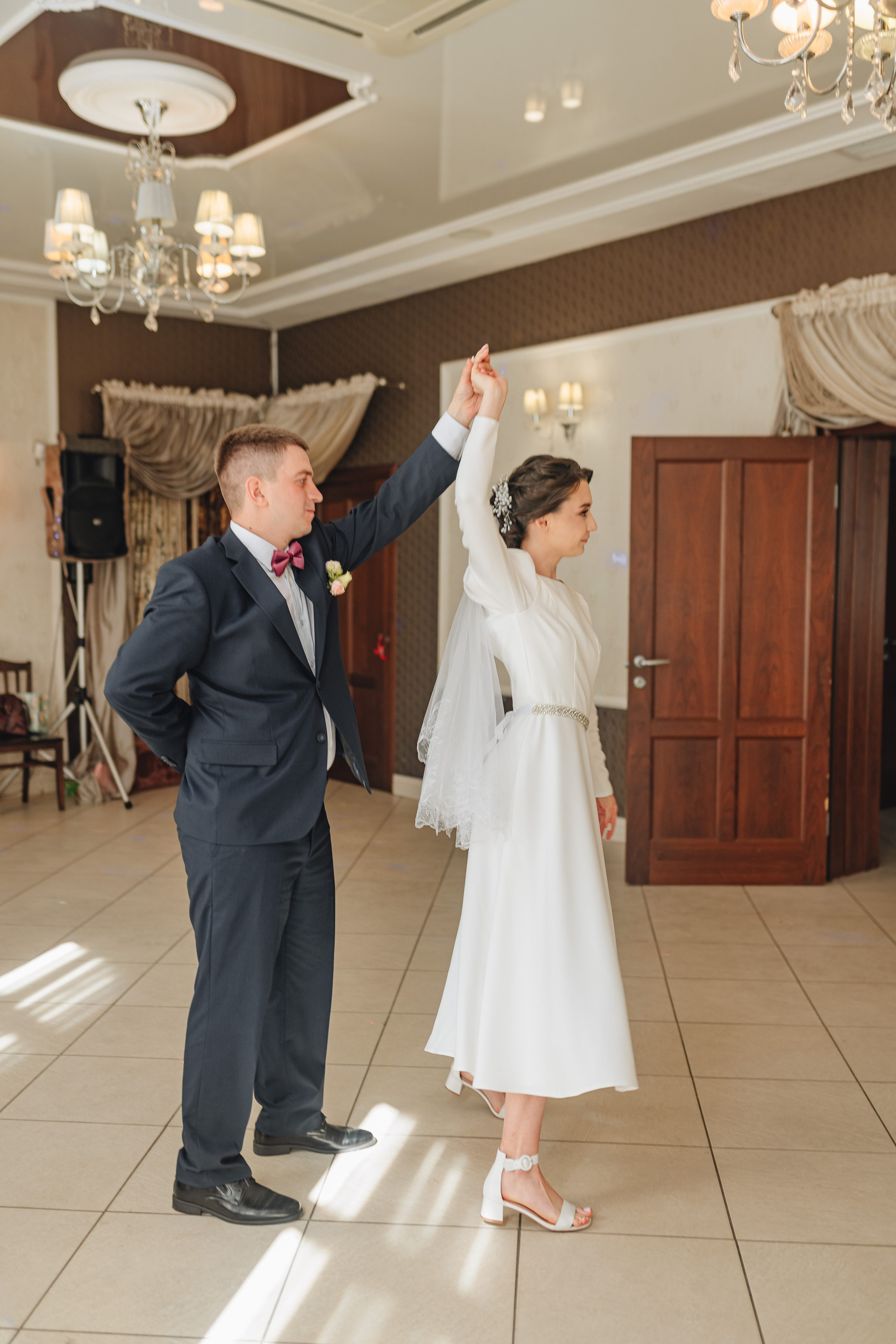 Дарья и Алексей | Свадебная съемка в г. Бобров. Фотограф Карина Шмулёва. Воронеж и область