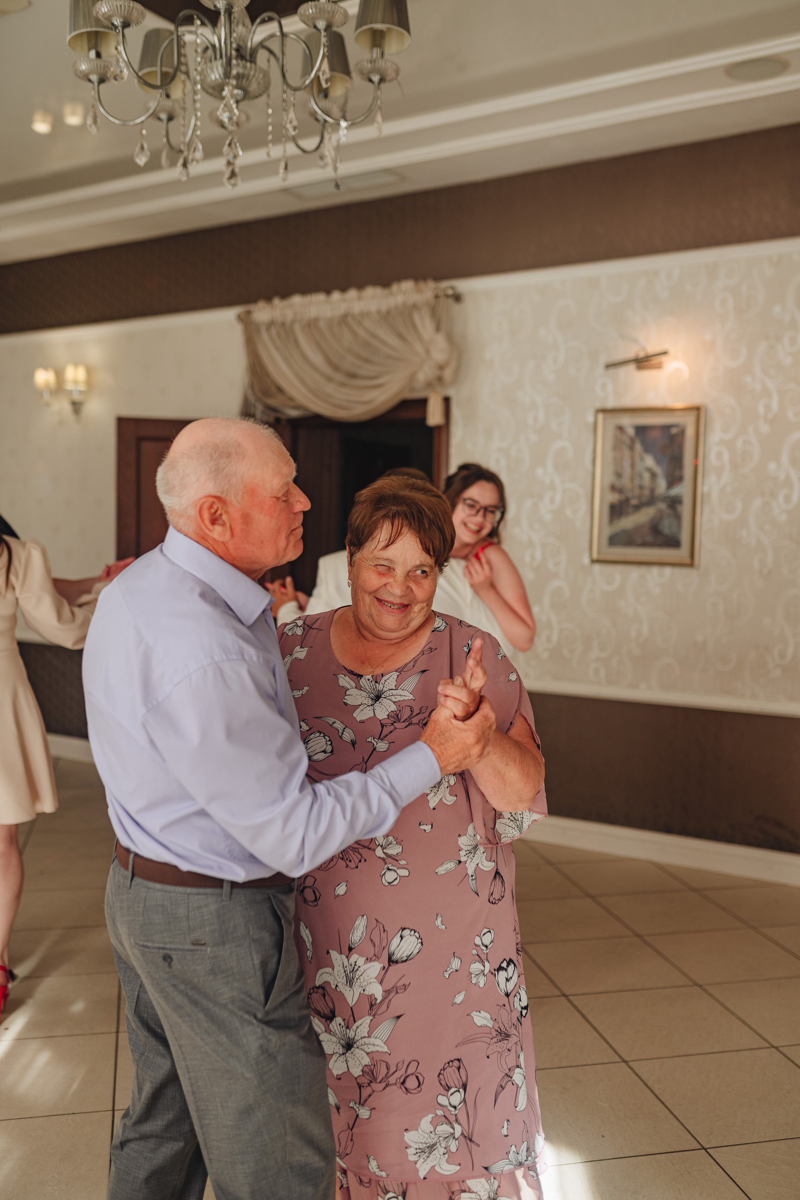 Дарья и Алексей | Свадебная съемка в г. Бобров. Фотограф Карина Шмулёва. Воронеж и область