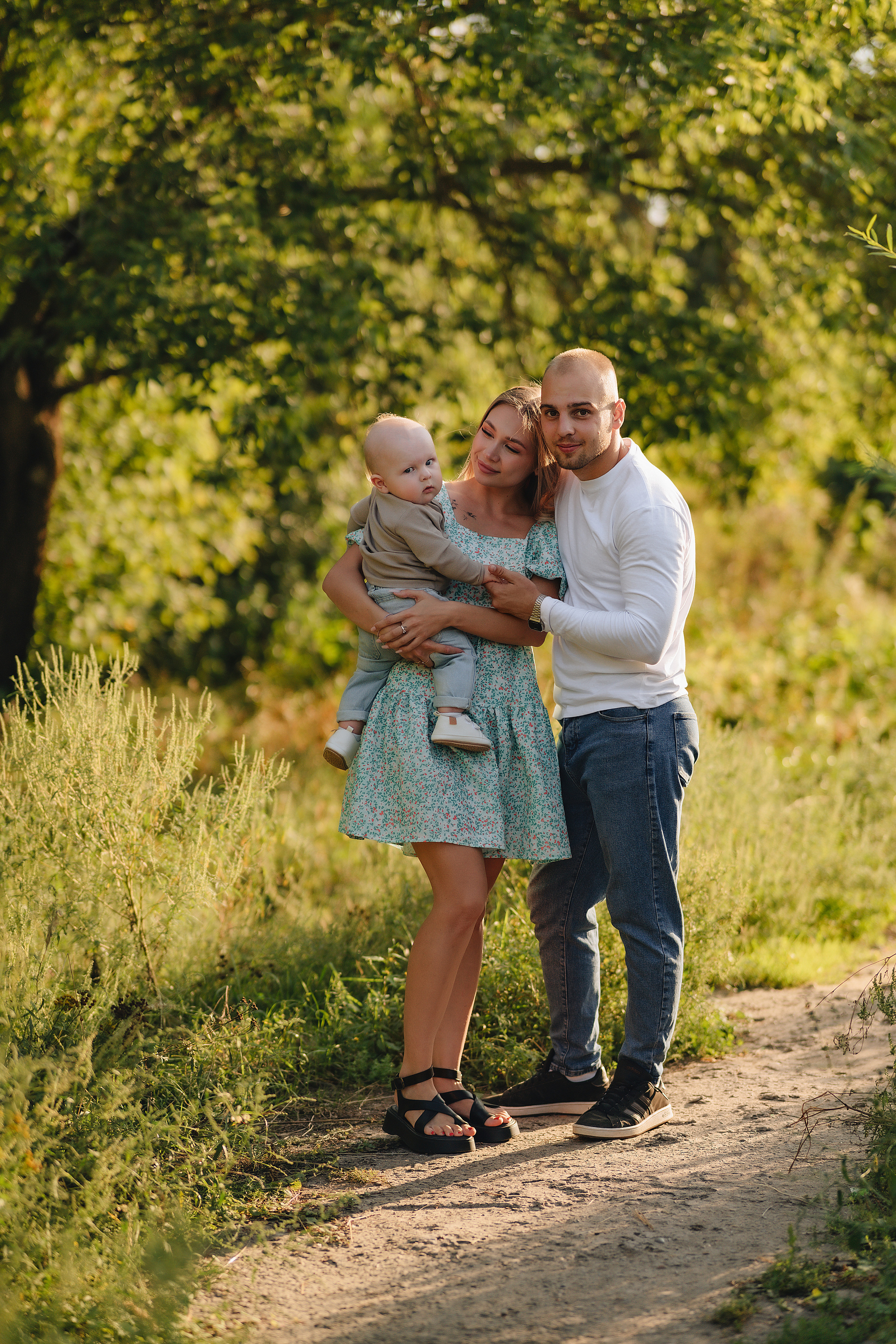 Анастасия, Артём и Денис | Съемка на закате в сентябре. Фотограф Карина Шмулёва. Воронеж и область