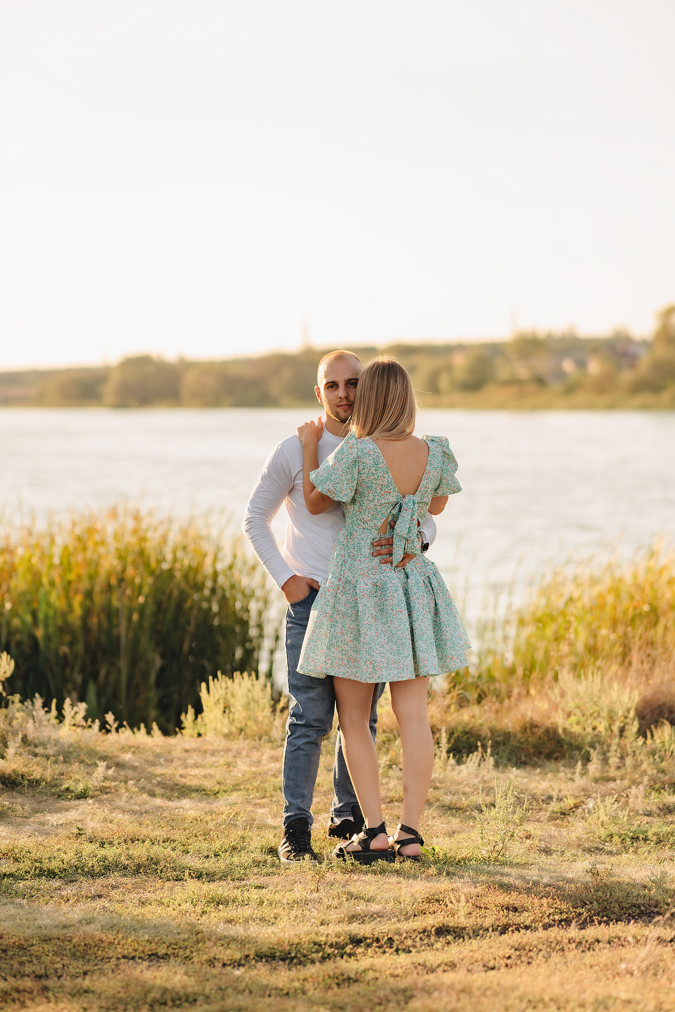 Анастасия, Артём и Денис | Съемка на закате в сентябре. Фотограф Карина Шмулёва. Воронеж и область