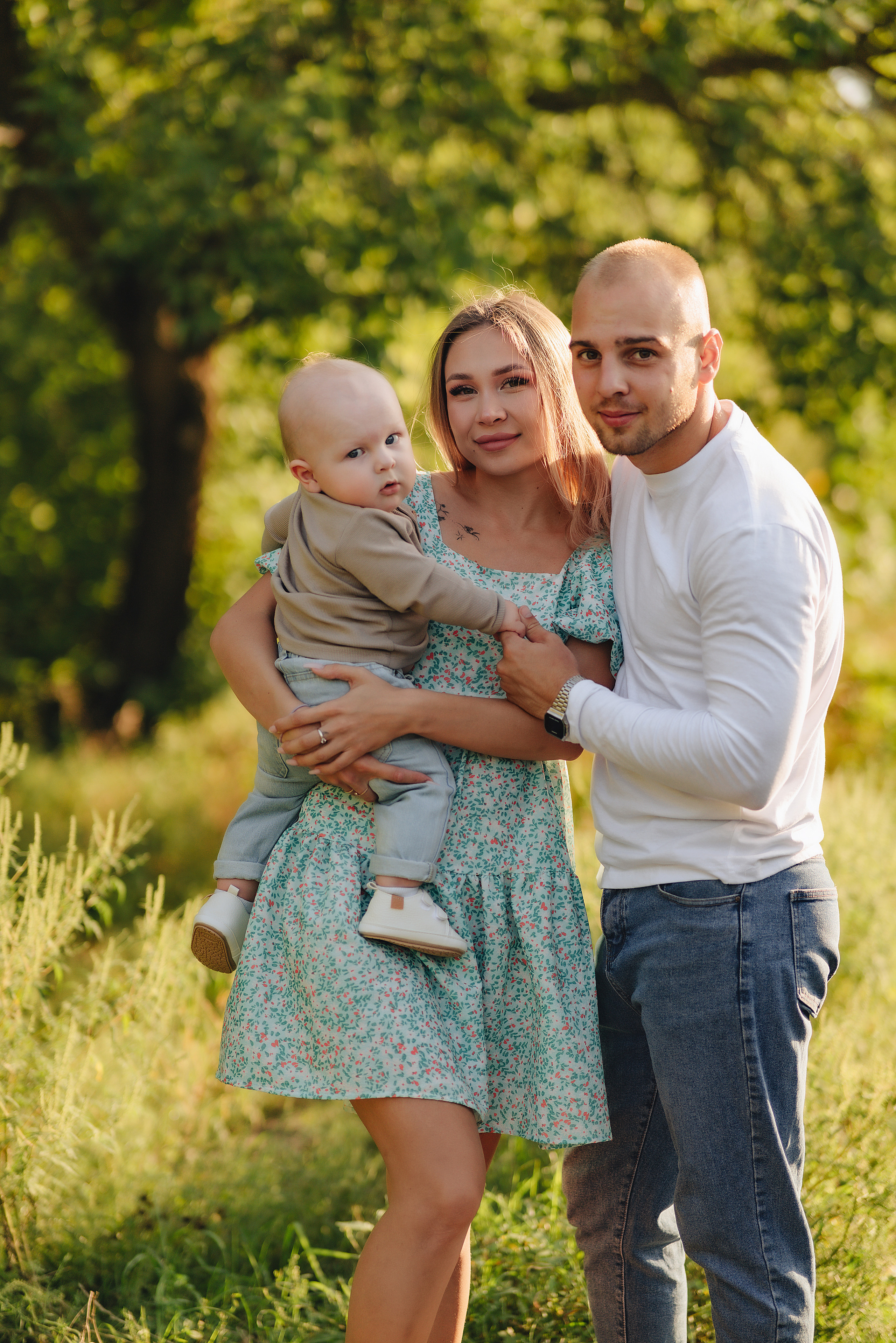 Анастасия, Артём и Денис | Съемка на закате в сентябре. Фотограф Карина Шмулёва. Воронеж и область
