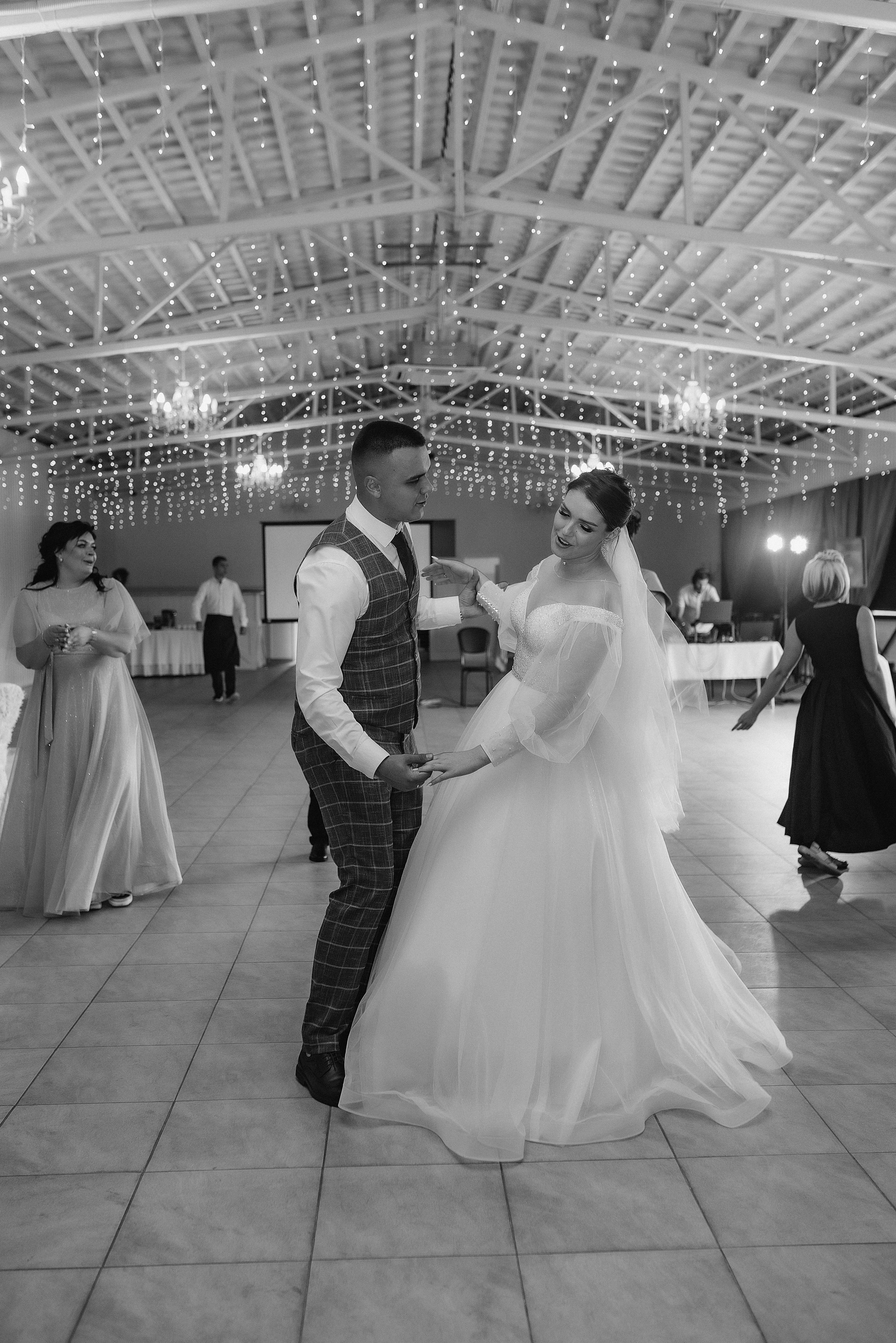 Ирина и Иван | Черно-белая серия. Фотограф Карина Шмулёва. Воронеж и область