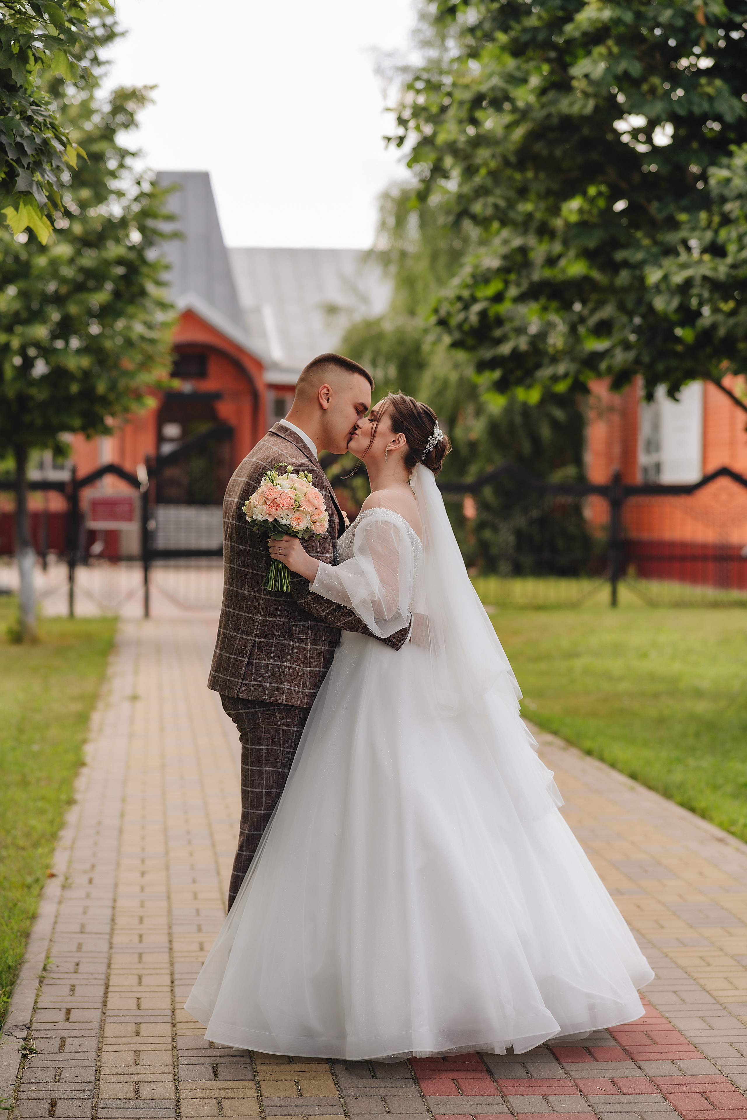 Ирина и Иван | Серия в цвете. Фотограф Карина Шмулёва. Воронеж и область