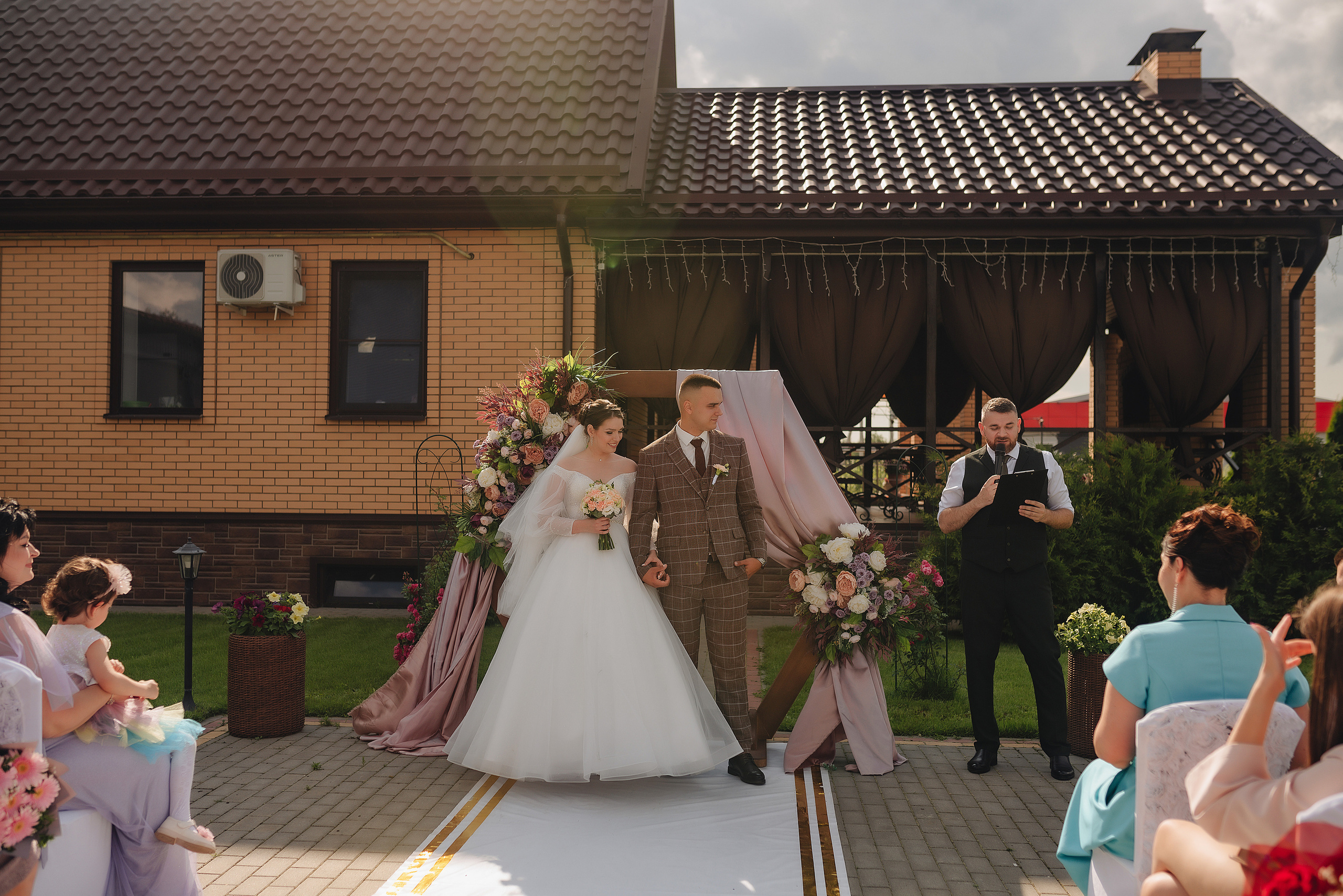 Ирина и Иван | Серия в цвете. Фотограф Карина Шмулёва. Воронеж и область