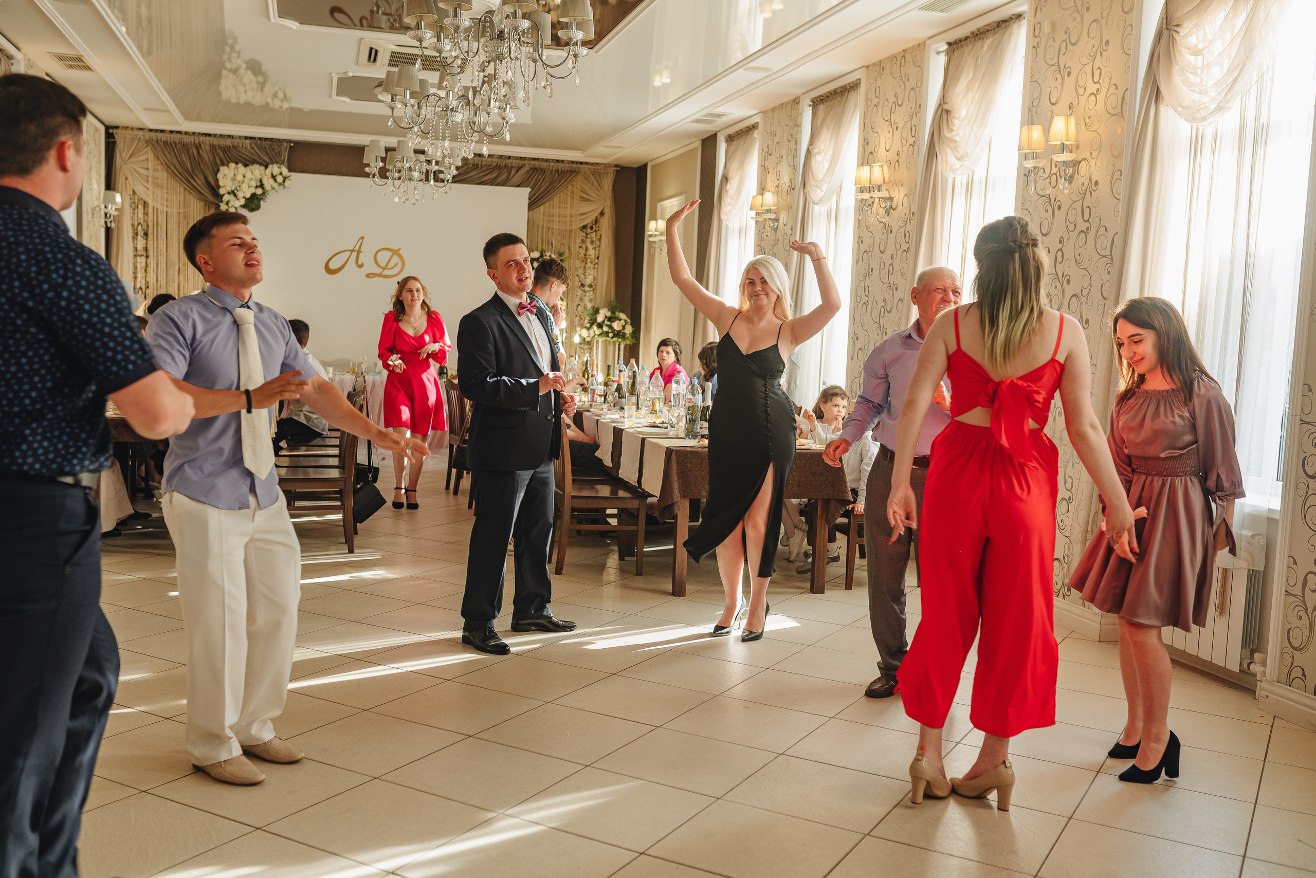 Дарья и Алексей | Свадебная съемка в г. Бобров. Фотограф Карина Шмулёва. Воронеж и область