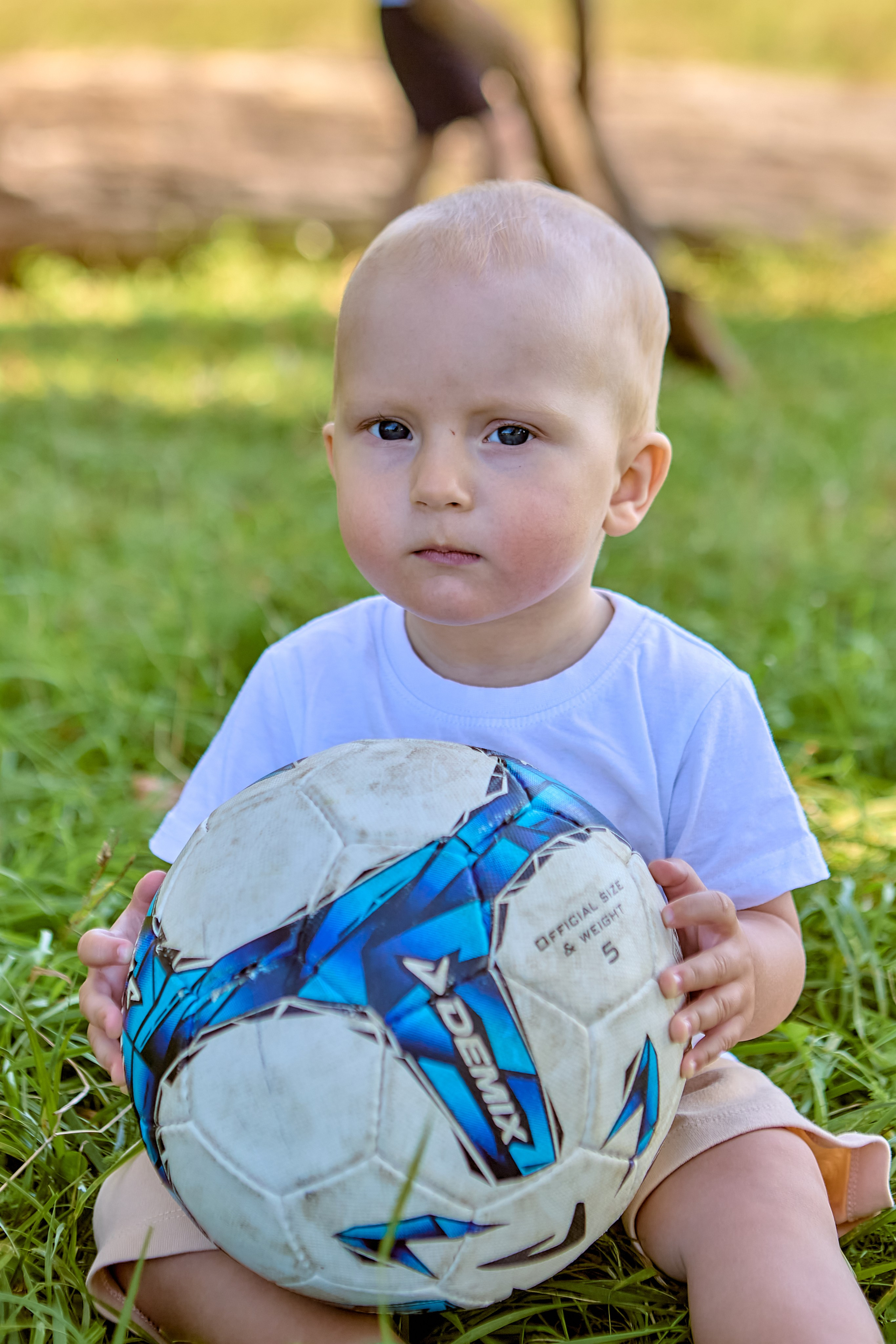 Малышка с мячиком. Детский портрет от Николая Голованова