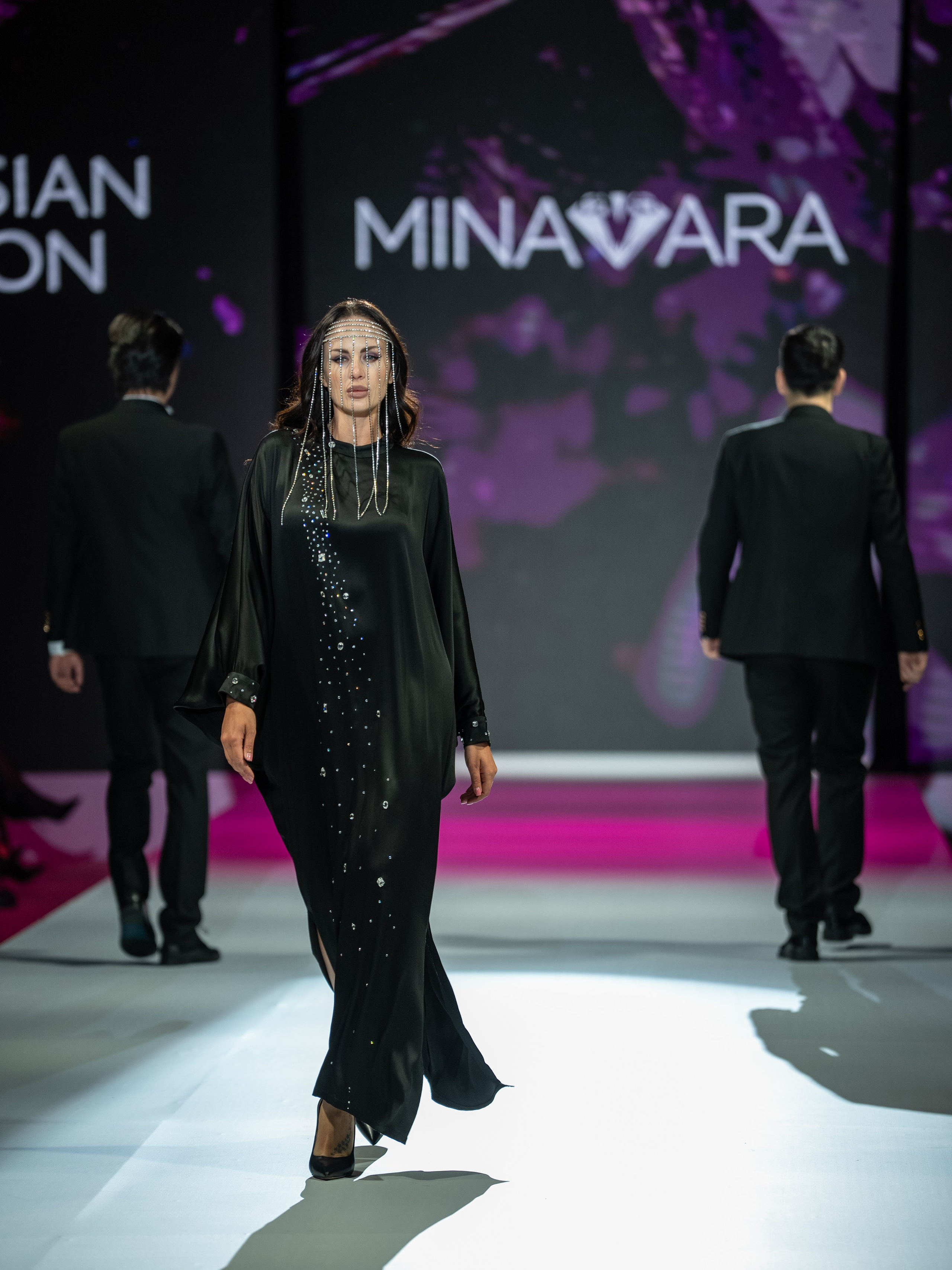 Eurasia Fashion Week Minavara. Сайт Алматинского НЮ АРТ, будуар и фэшн фотографа Дениса Карпенко