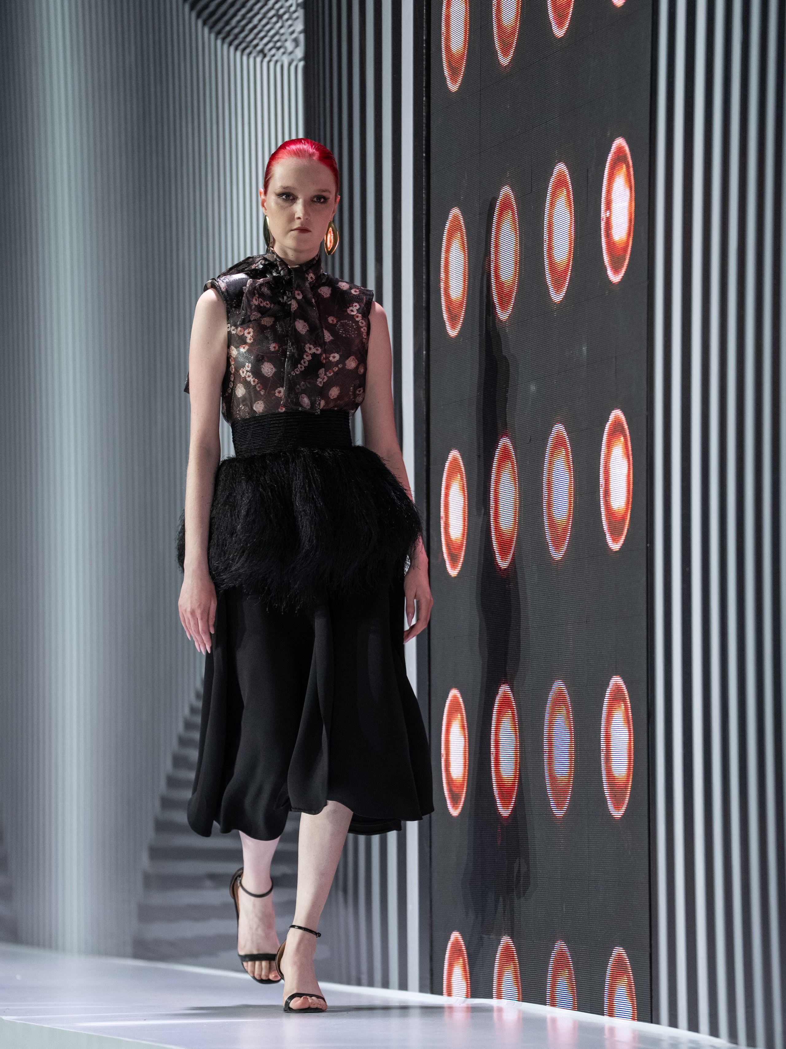 NIKITA OKISHEV. Сайт Алматинского НЮ АРТ, будуар и фэшн фотографа Дениса Карпенко