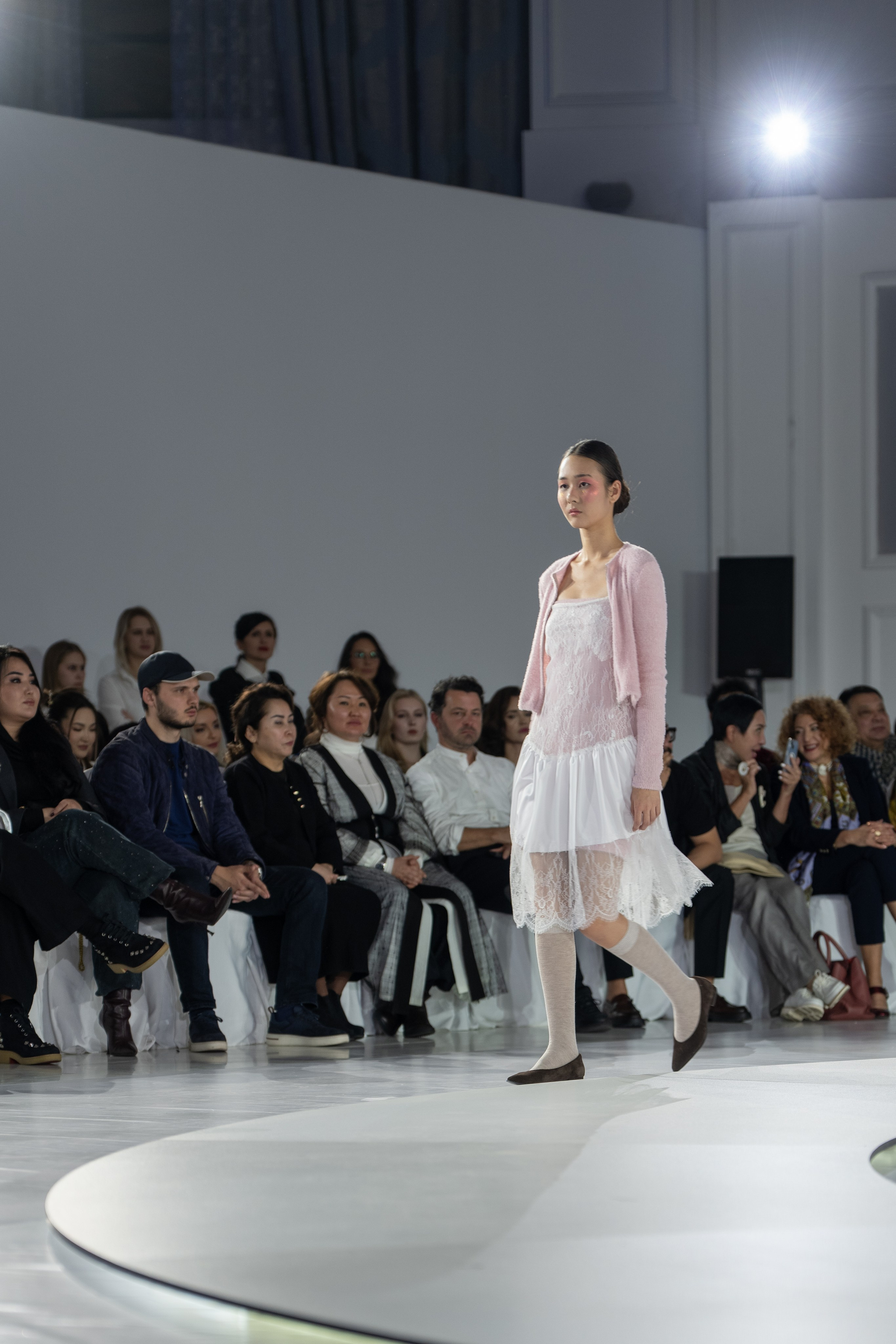 Brand Studio4353. Сайт Алматинского НЮ АРТ, будуар и фэшн фотографа Дениса Карпенко