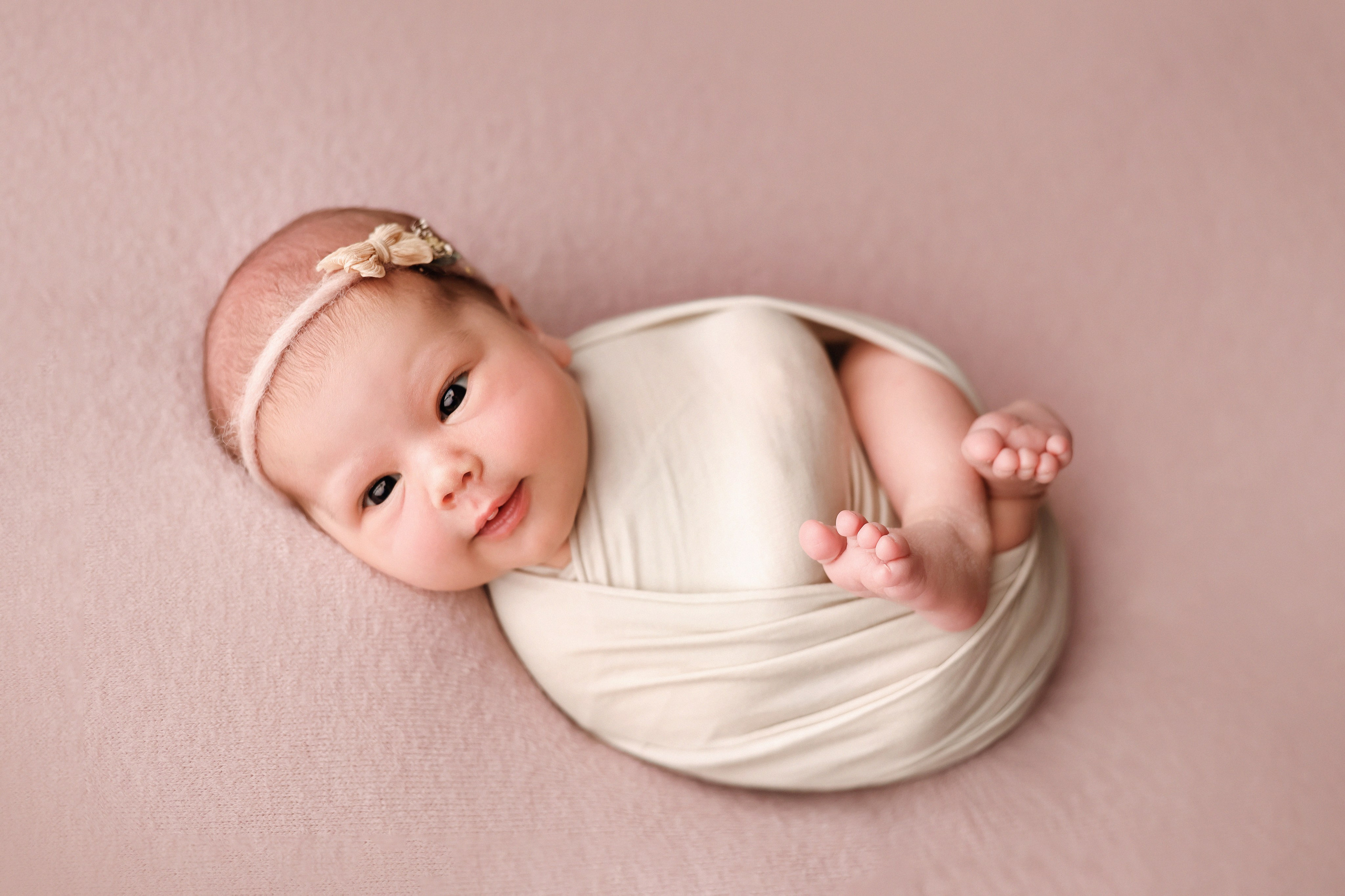 Новорожденные. Семейный фотограф и фотограф новорожденных в Санкт-Петербурге Алевтина