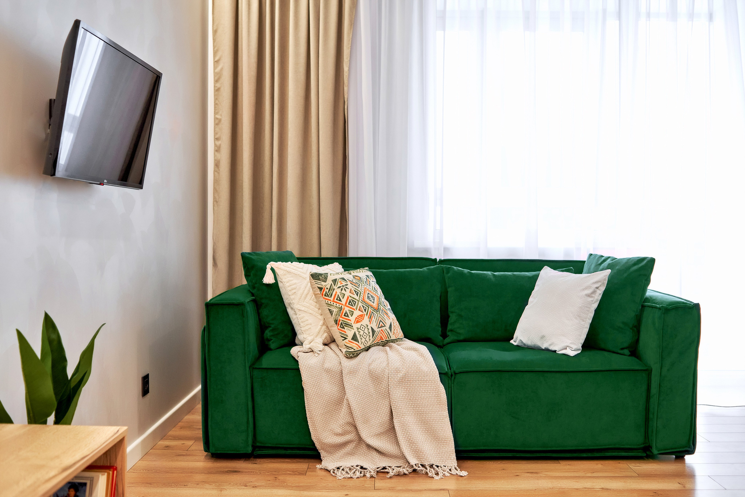 Интерьерная фотосъемка объектов жилой недвижимости в Самаре. Фотограф в Самаре Евгения Кутоманова. Индивидуальные, имиджевые и свадебные фотосессии